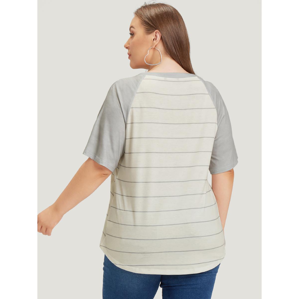 Plus Size Striped Patched Pocket Raglan Sleeve T-shirt Gray Women Casual Striped Round Neck Dailywear T-shirts BloomChic 26/4X Product Image