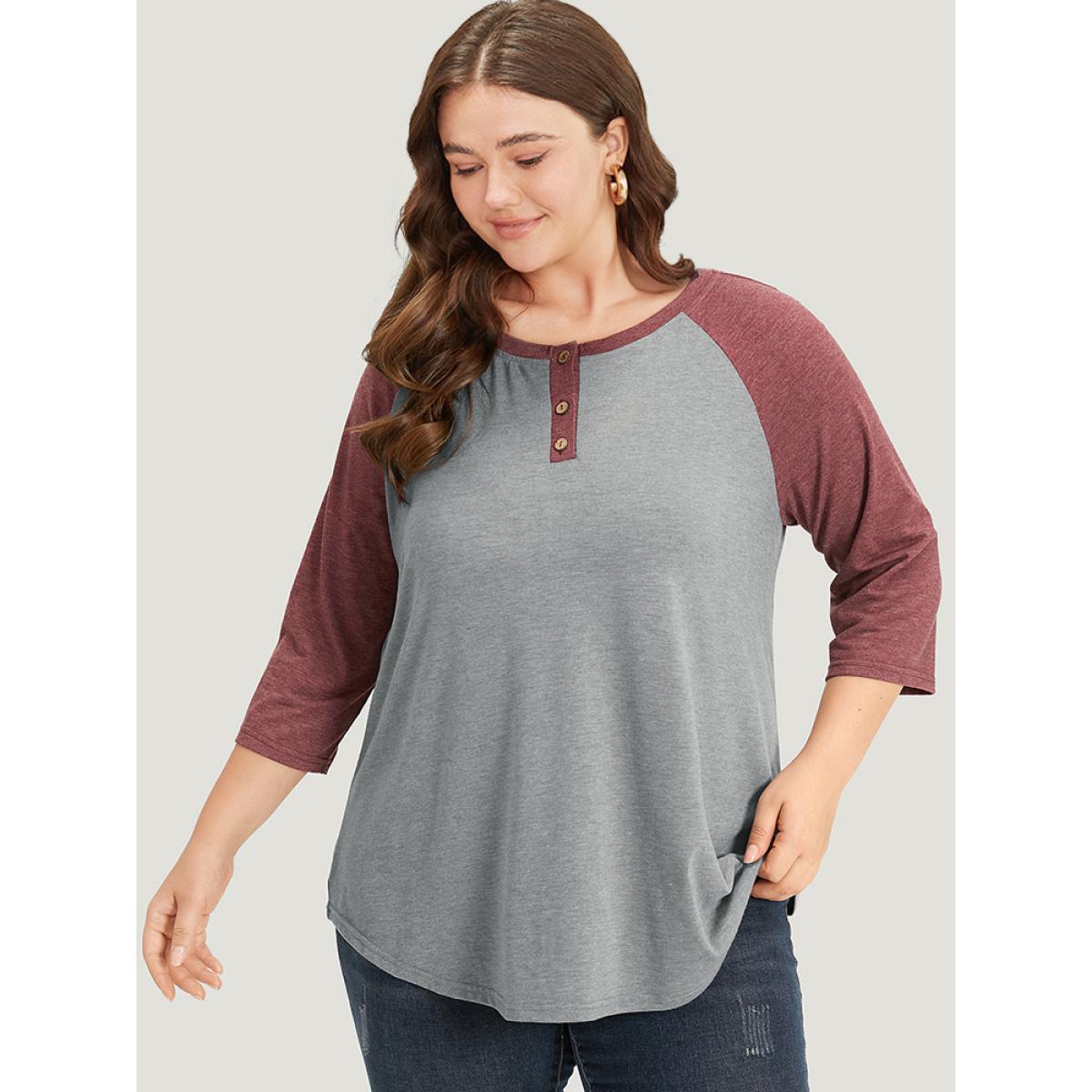Plus Size Two Tone Button Up Raglan Sleeve T-shirt Gray Women Casual Contrast Plain Round Neck Dailywear T-shirts BloomChic 10/M Product Image