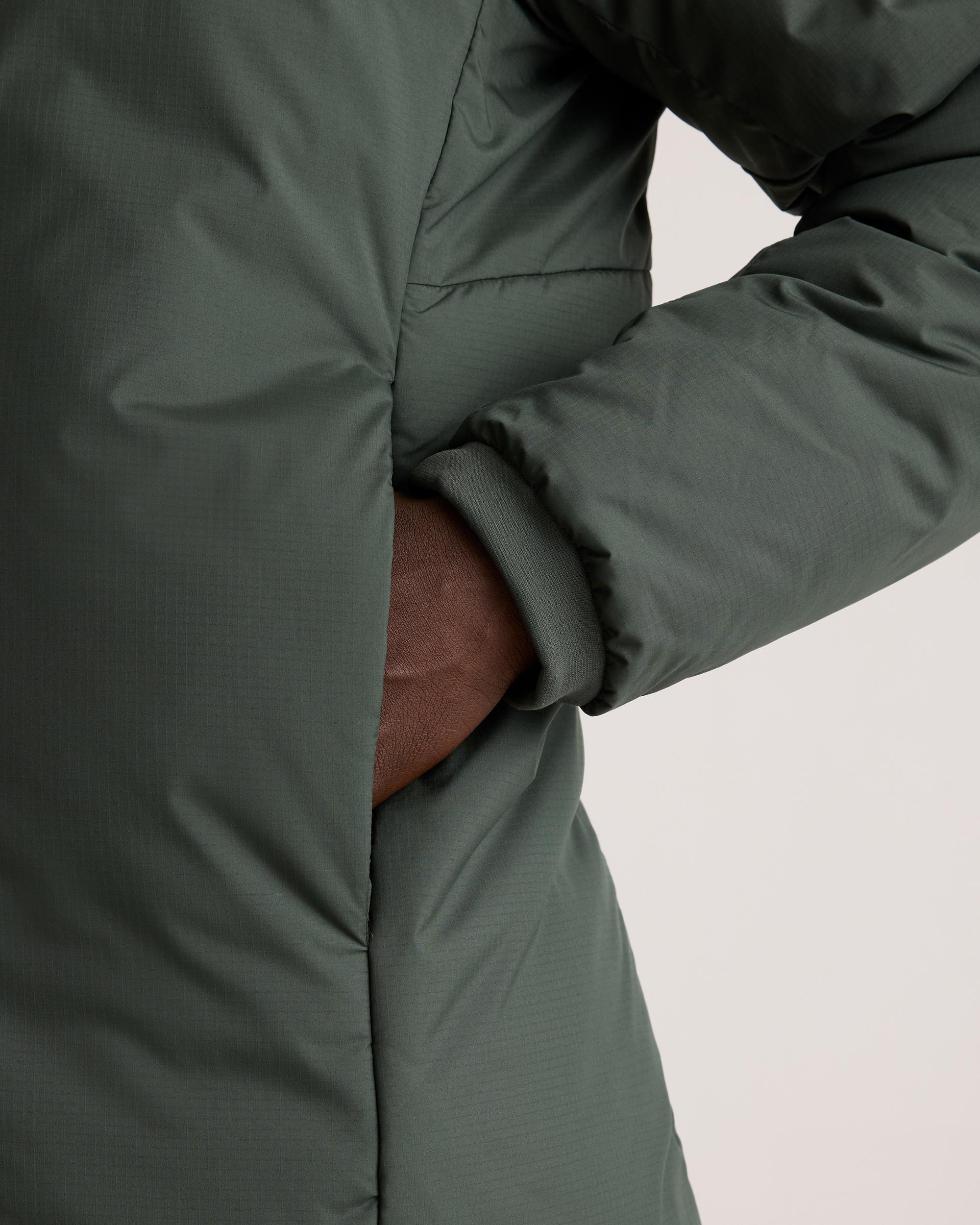 Quince | Men's Hybrid Insulated Heavyweight Hooded Jacket 100% Polyester Product Image