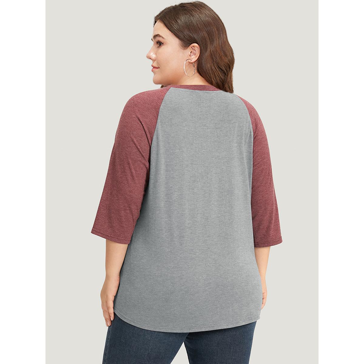 Plus Size Two Tone Button Up Raglan Sleeve T-shirt Gray Women Casual Contrast Plain Round Neck Dailywear T-shirts BloomChic 10/M Product Image