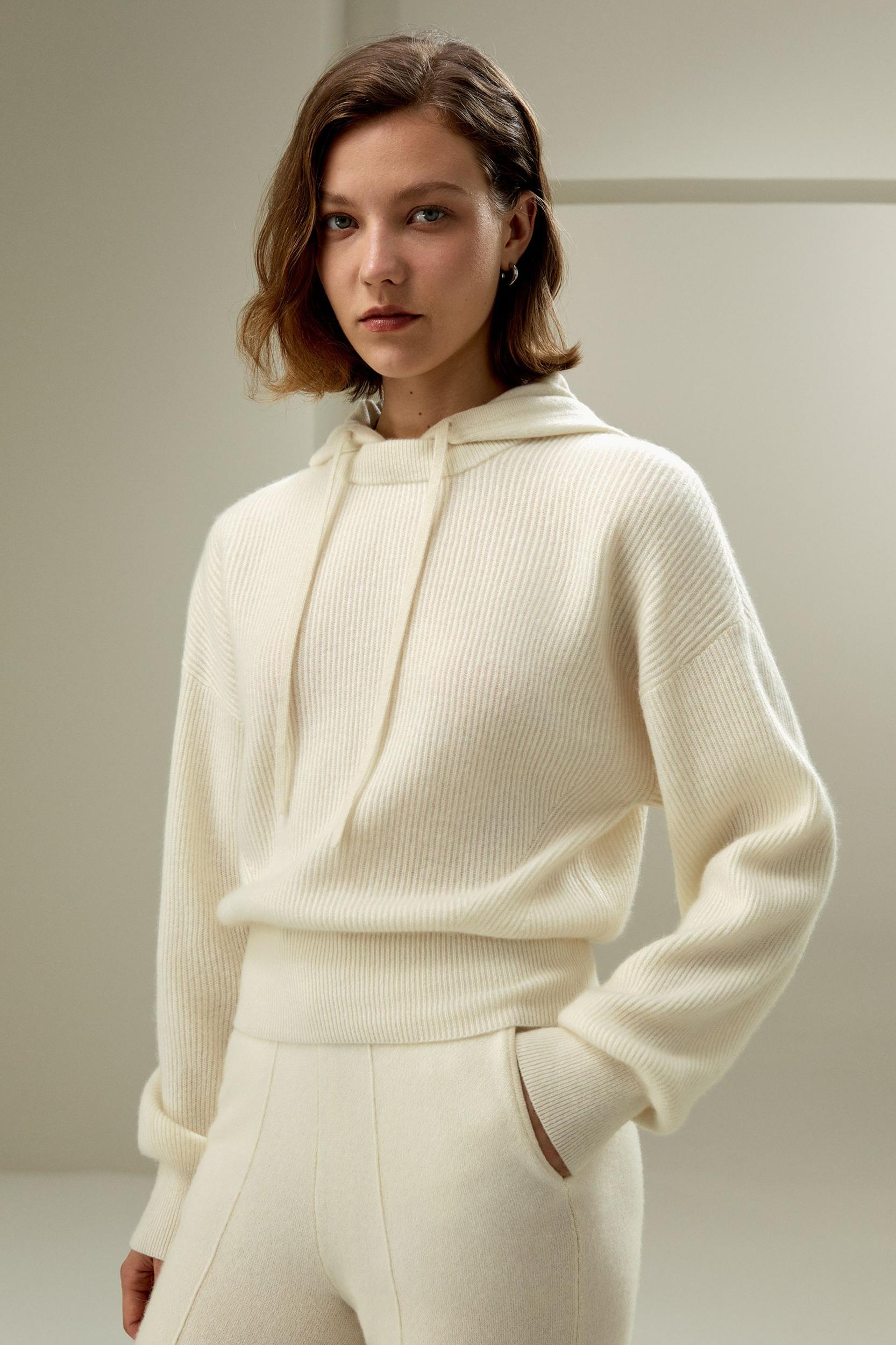 Eshe 2-in-1 Cashmere Detachable Hoodie Product Image