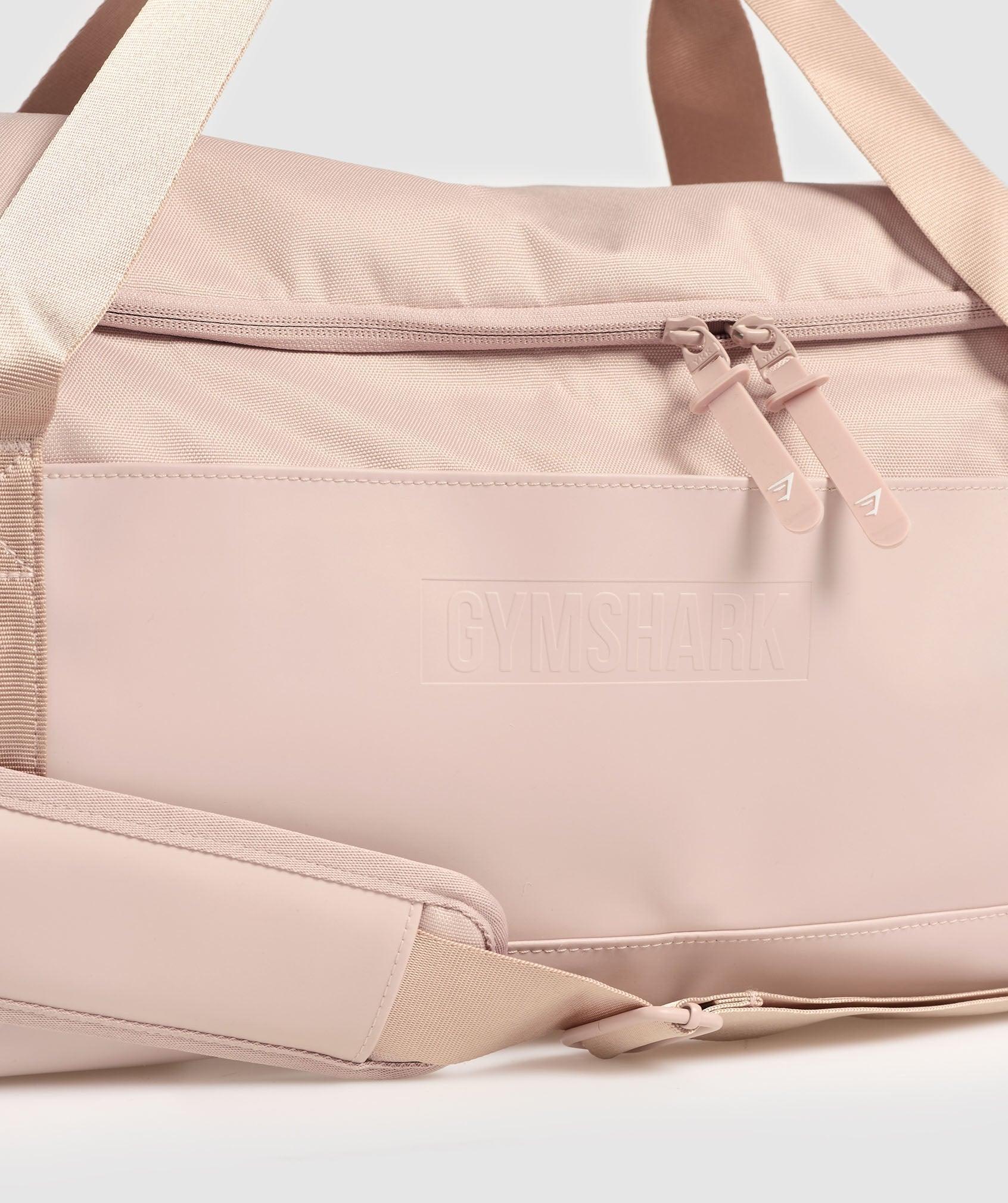 Gymshark Everyday Gym Bag Small - Muted Pink Unisex Product Image