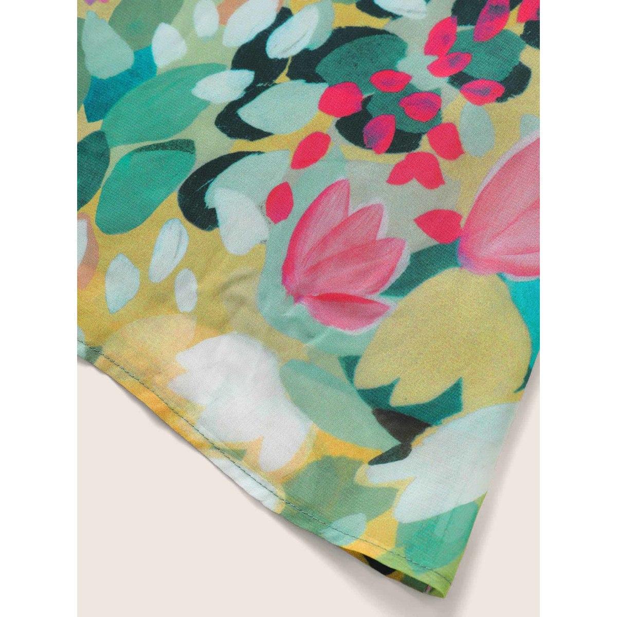 Plus Size Green Floral Print Frill Trim Button Detail Blouse Women Resort Short sleeve V-neck Vacation Blouses BloomChic 18-20/2X Product Image