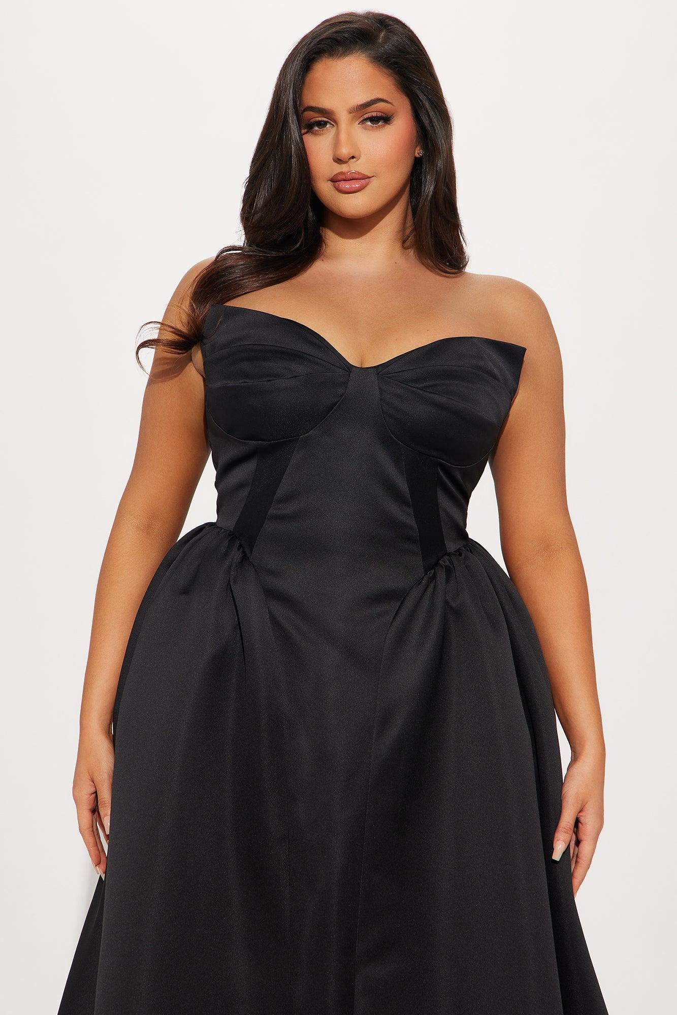 Sweet And Flirty Maxi Dress - Black Product Image