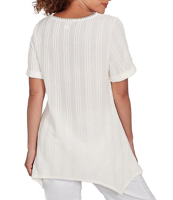 Ruby Rd. Petite Size Textured Solid Knit Crinkle Stripe Round Neck Short Sleeve Sharkbite Hem Top Product Image
