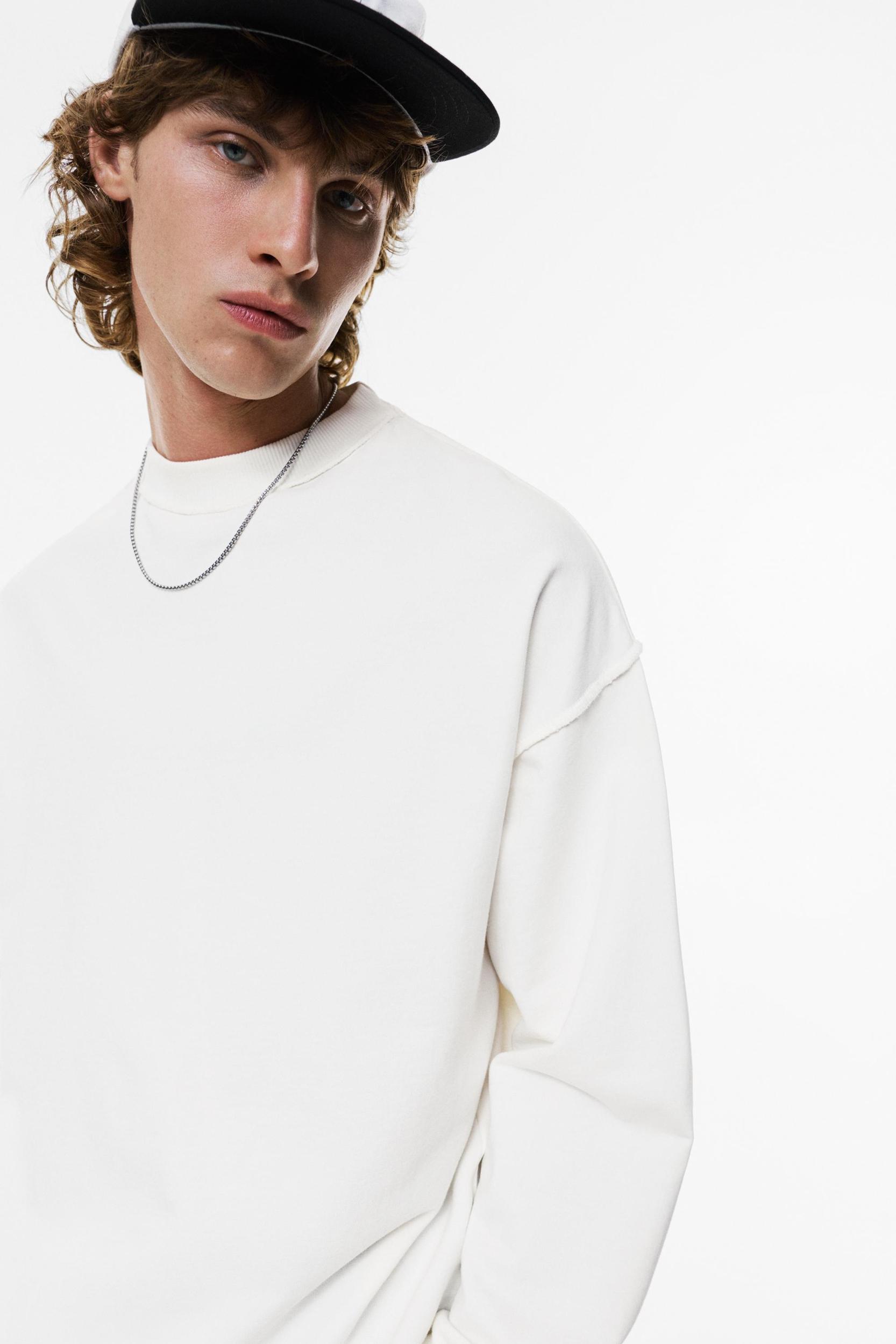 Seam detail long sleeve T-shirt Product Image