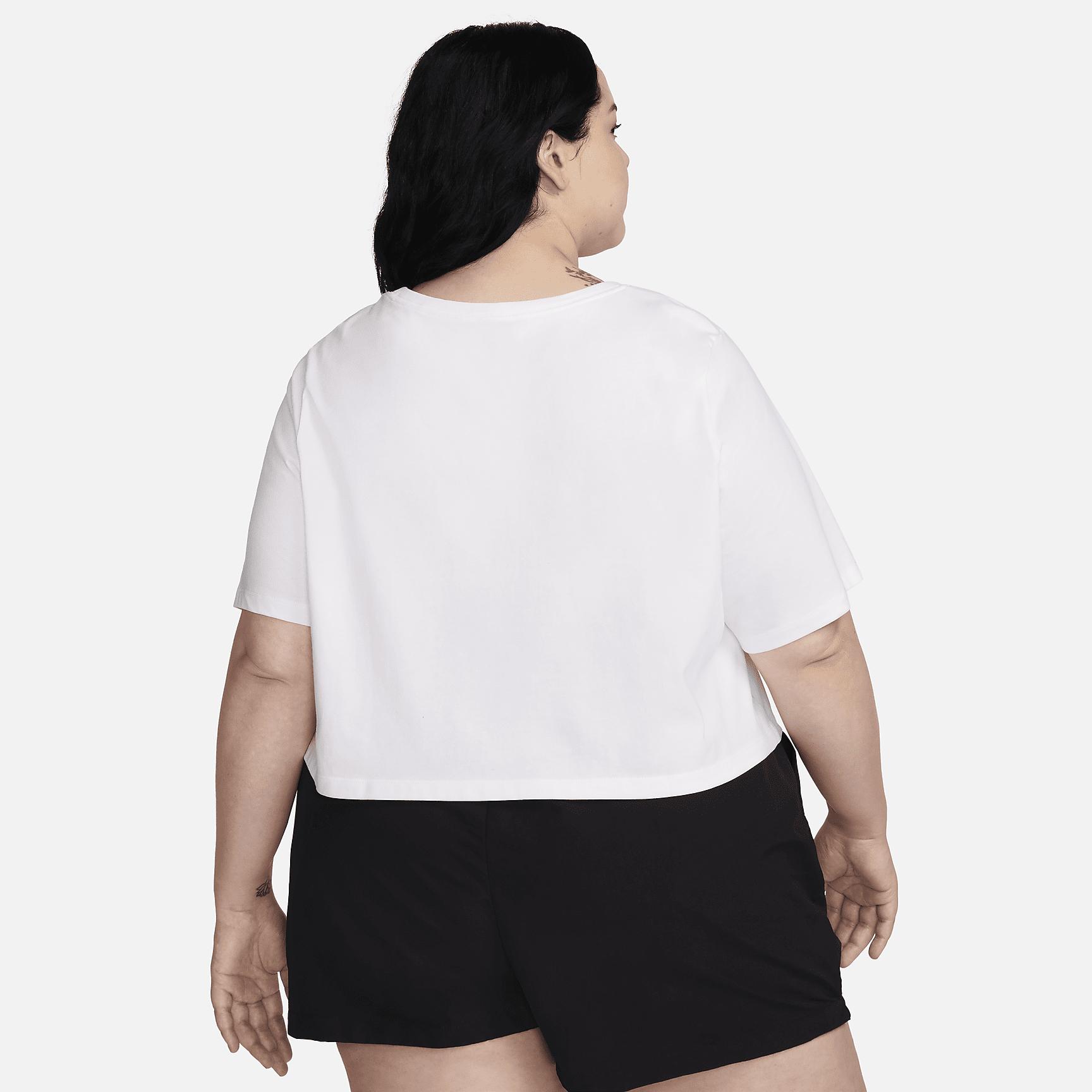 Nike Sportswear Essential Women's Cropped Logo T-Shirt (Plus Size) Product Image