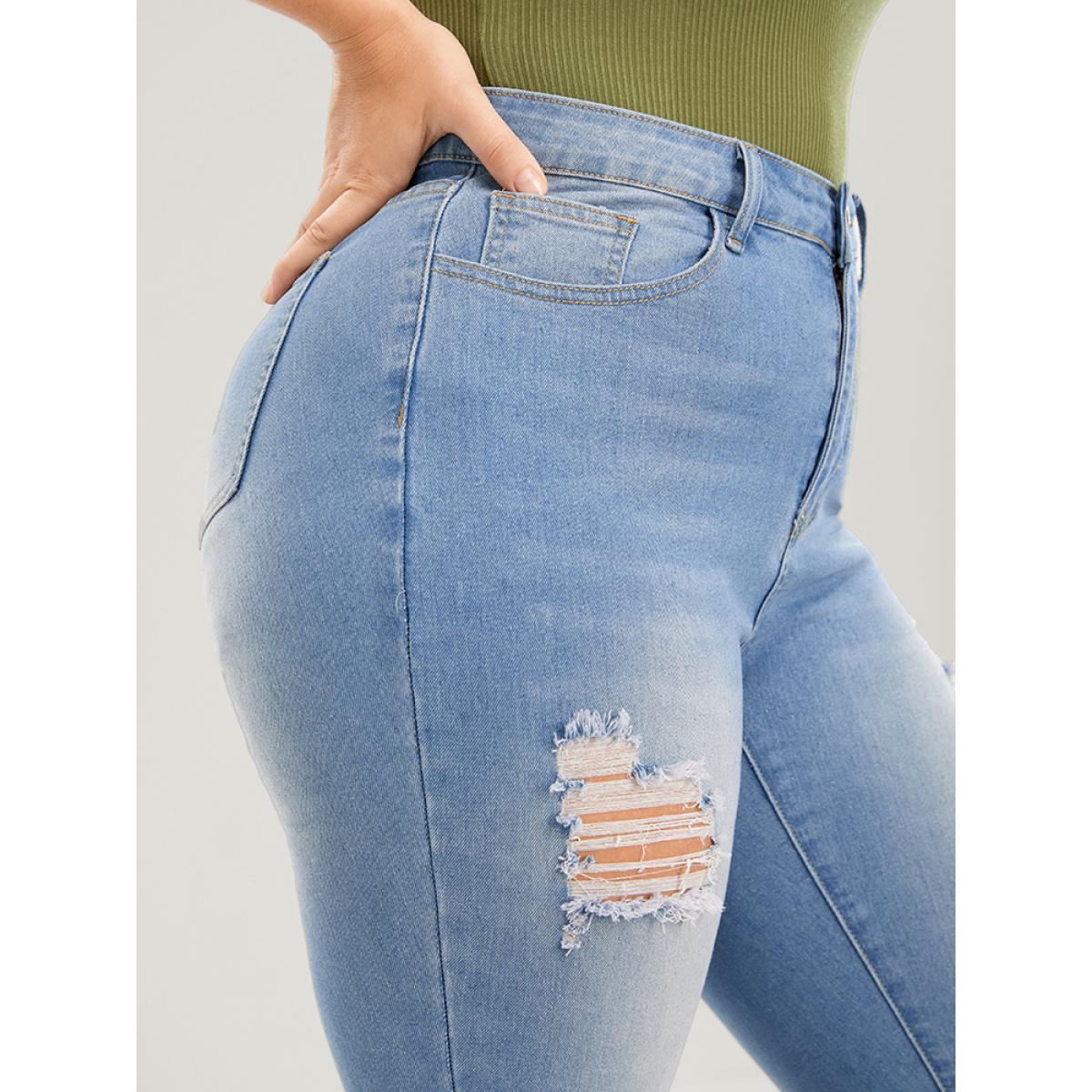 Plus Size Skinny Very Stretchy High Rise Light Wash Sculpt Waist Jeans Women LightBlue Casual Plain Plain High stretch Pocket Jeans BloomChic 28/5X Product Image