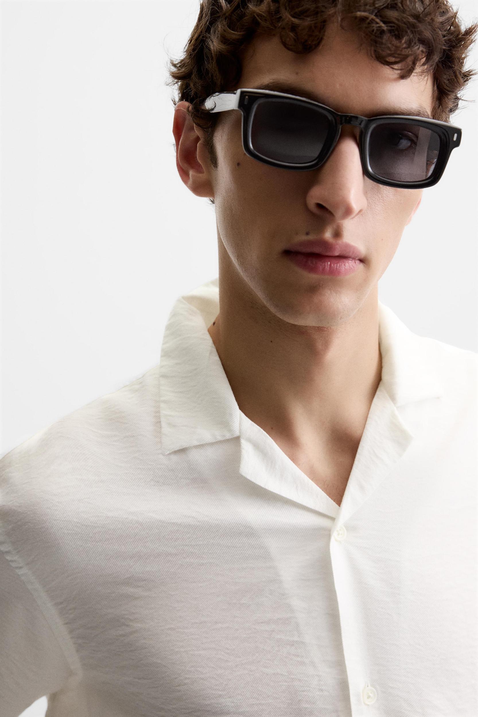 RELAXED FIT FLOWY SHIRT Product Image