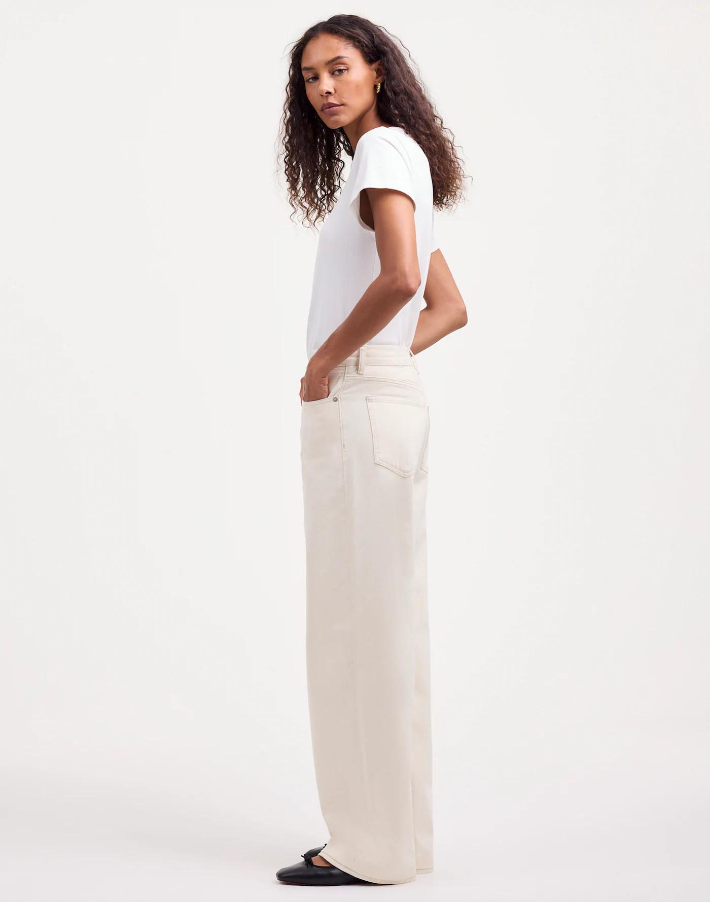 Low-Slung Baggy Jeans Product Image