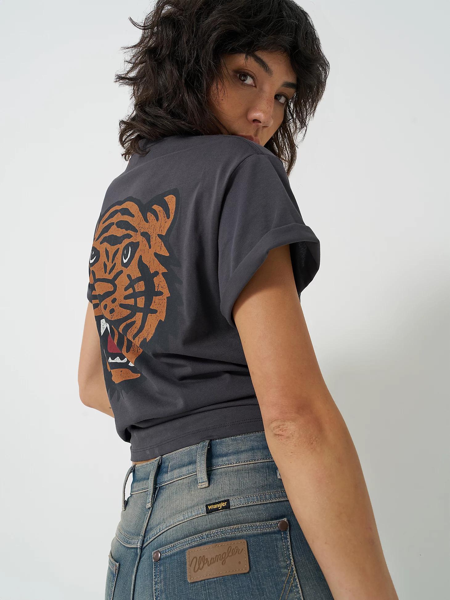 Women's Graphic Girlfriend Tee in Faded Product Image