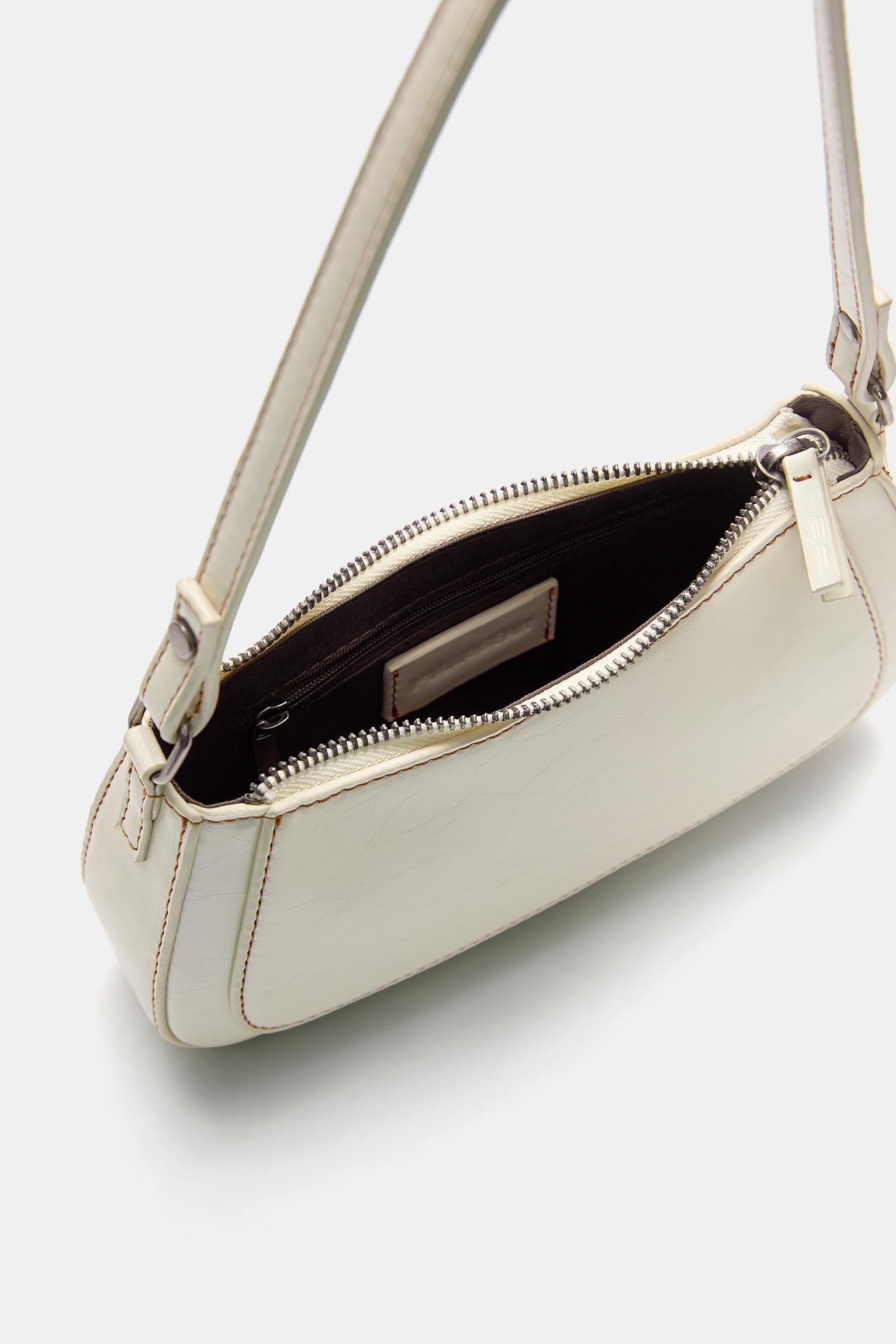 Shoulder bag with seams Product Image