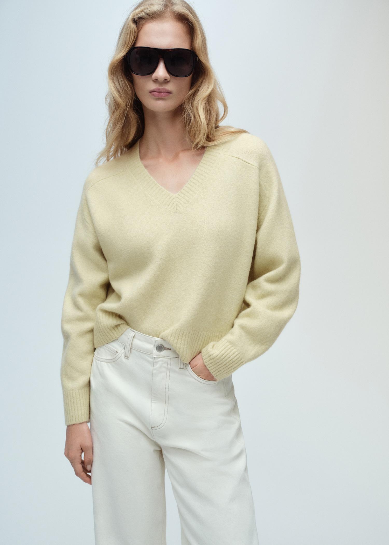 V-neck knit sweater - Women | MANGO USA Product Image