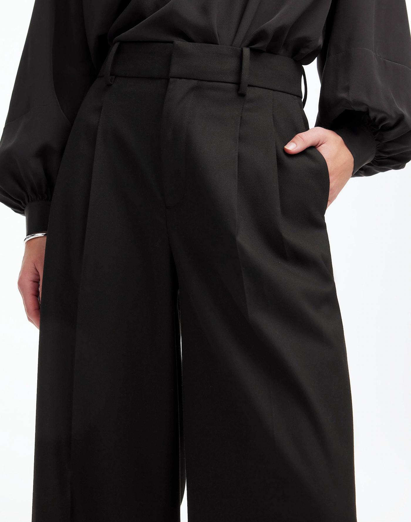 The Harlow Superwide-Leg Trouser in Brushed Twill Product Image