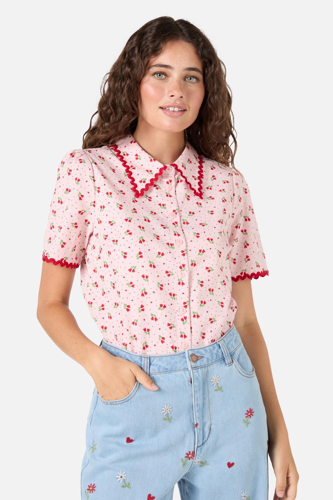 Holly Short Sleeve Blouse Product Image