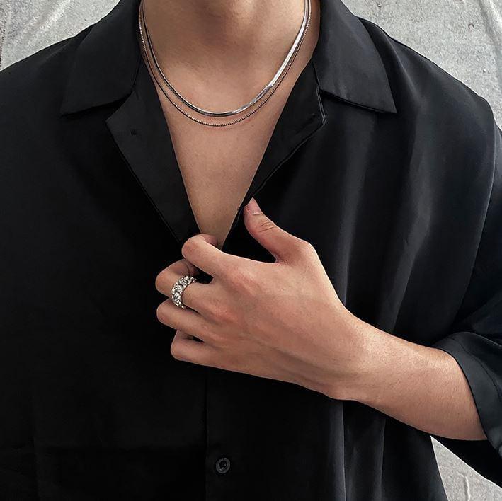 DOUBLE LAYER SNAKE CHAIN NECKLACE Product Image