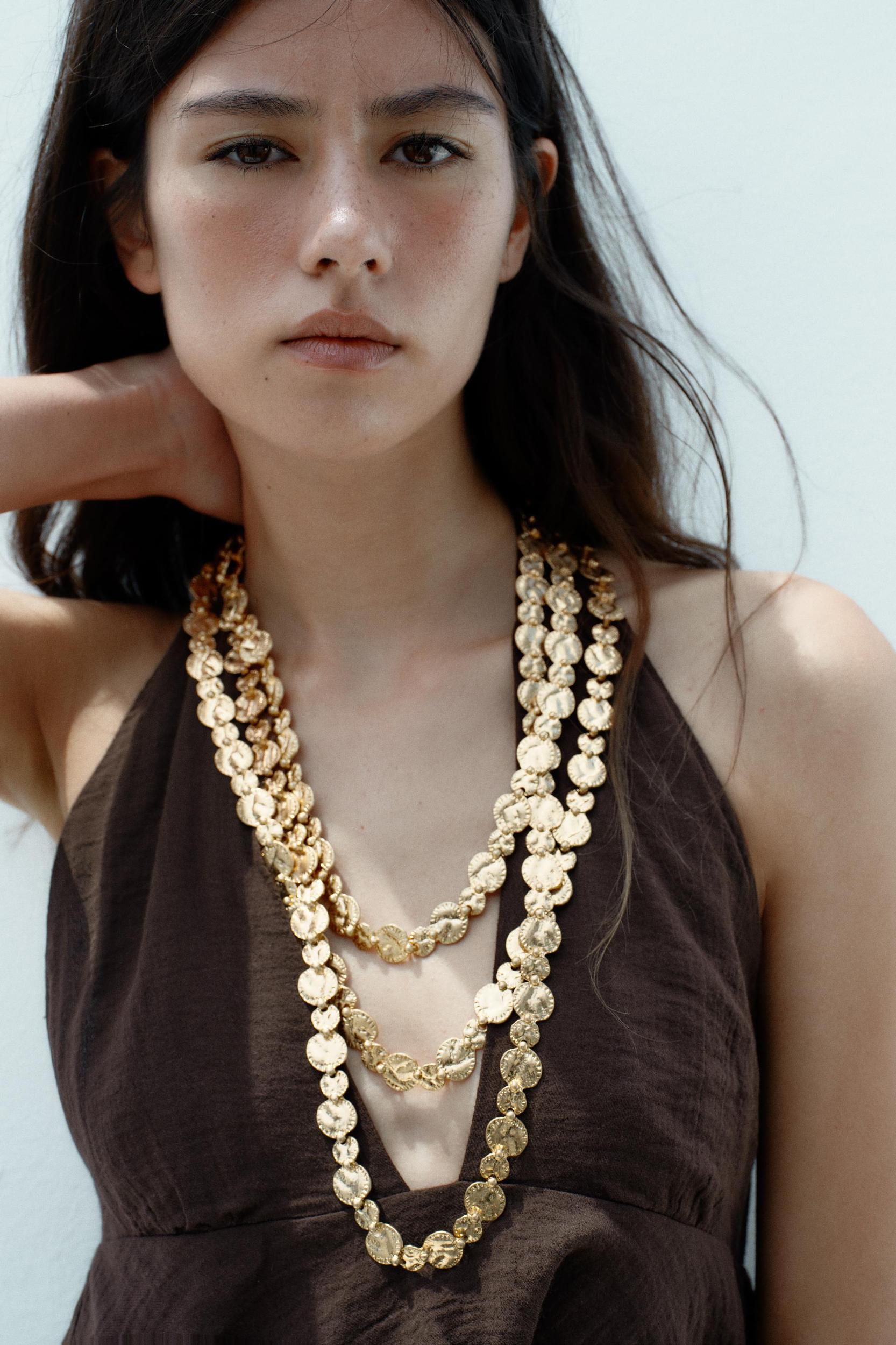 COIN NECKLACE Product Image