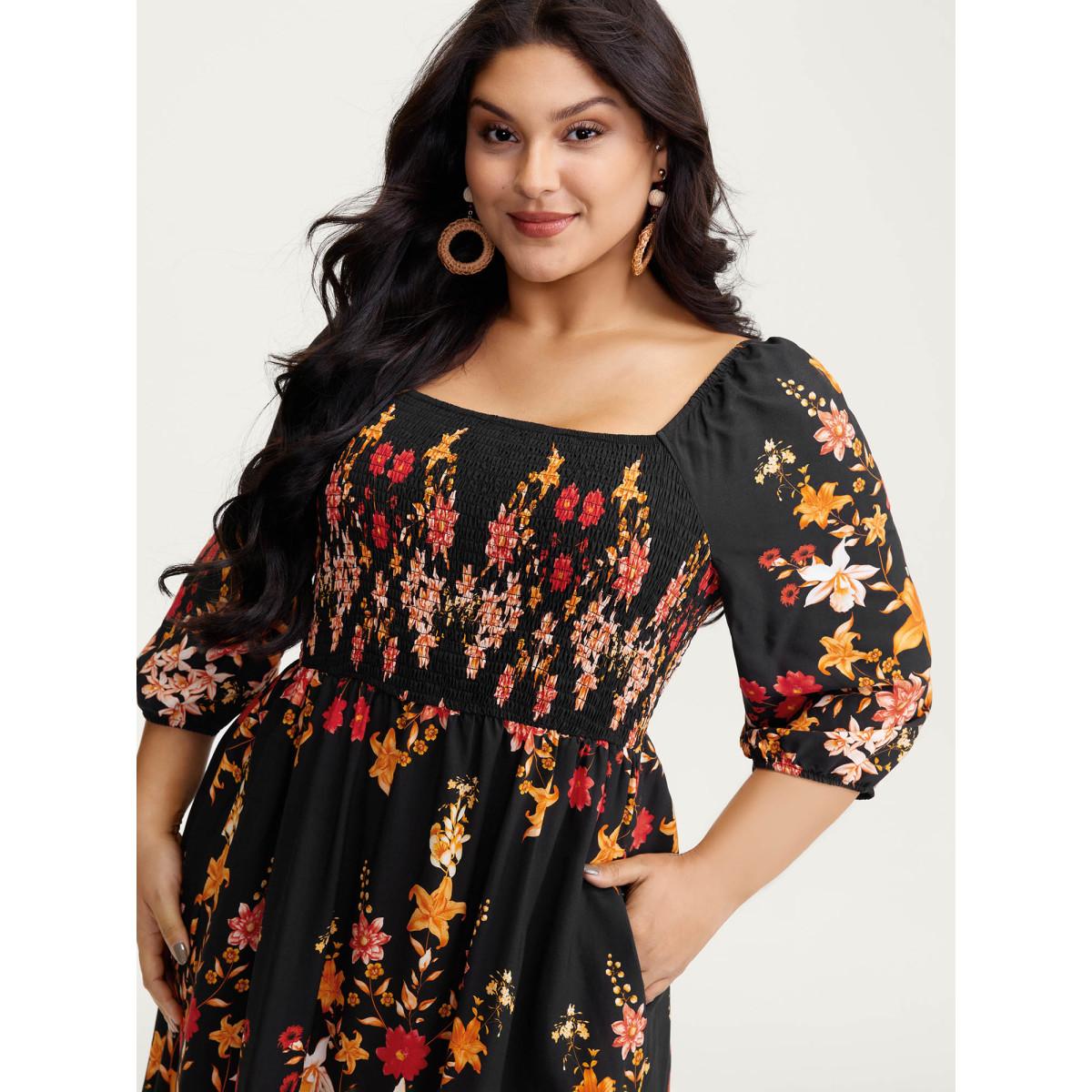 Plus Size Floral Print Lace Trim Shirred Maxi Dress BlackFlower Women Boho Woven ribbon&lace trim Square Neck Elbow-length sleeve Curvy BloomChic 26/4X Product Image