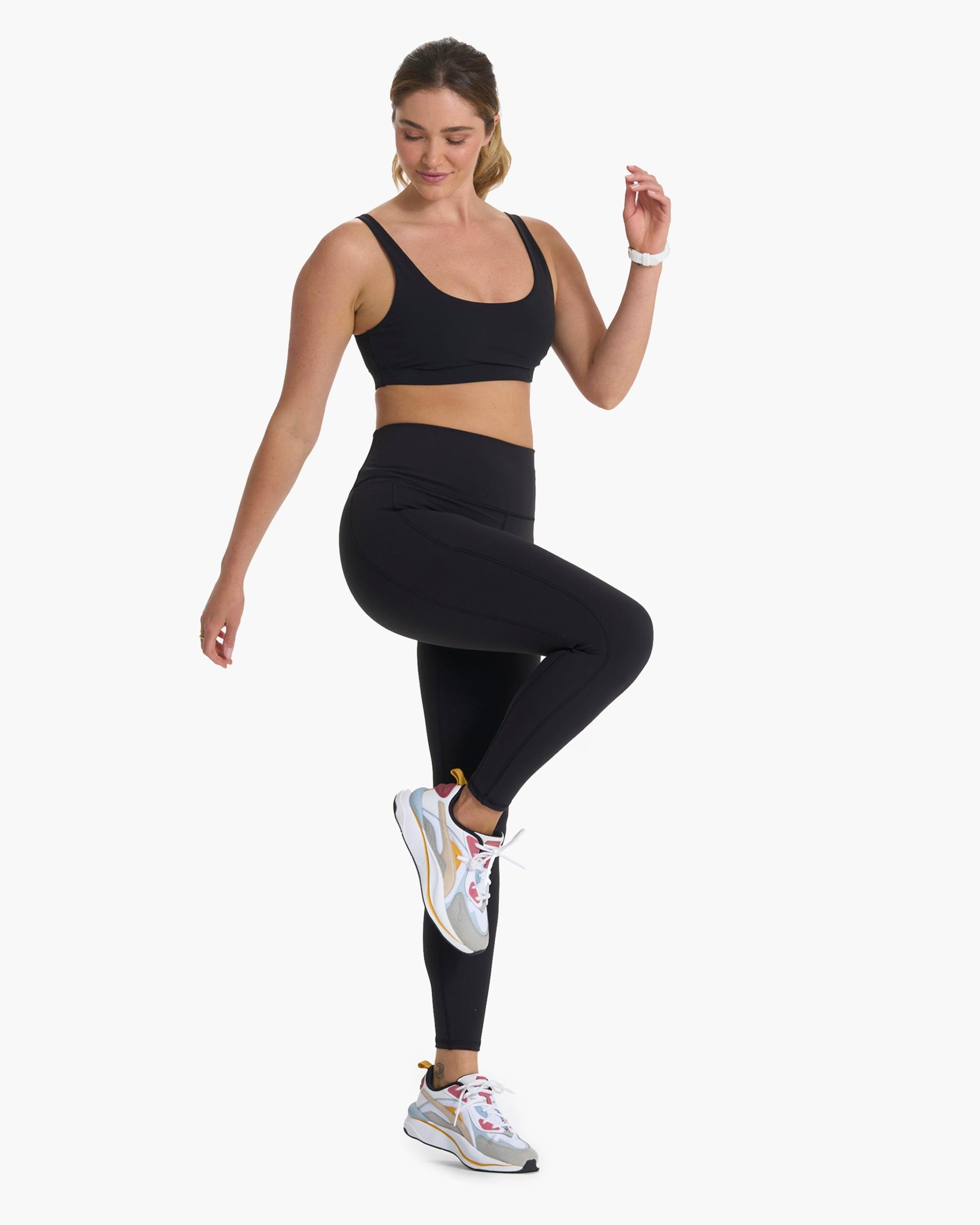 Studio Pocket Legging Product Image