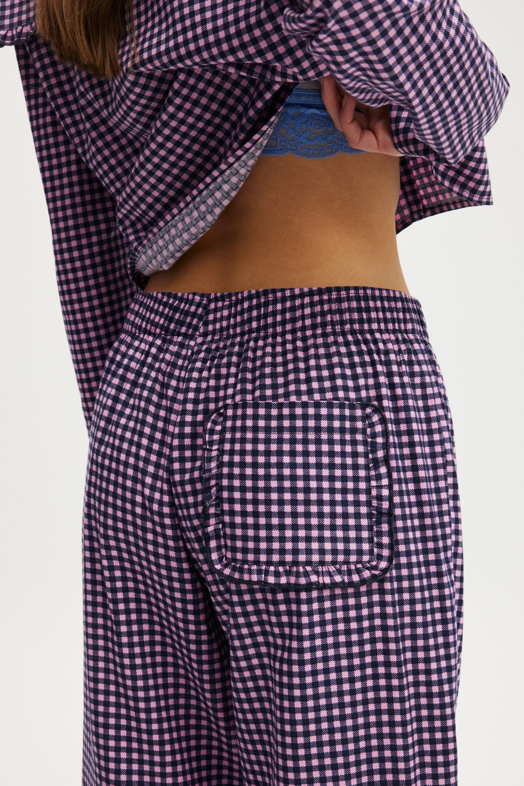 Peached Woven Boyfriend Pant Product Image
