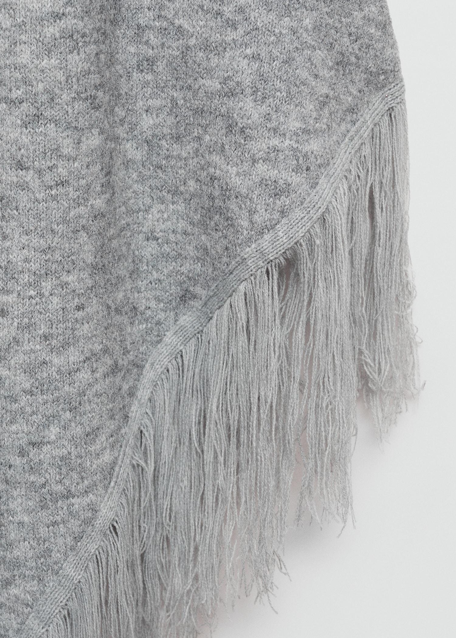 Knitted shawl with fringed ends - Women | MANGO USA Product Image