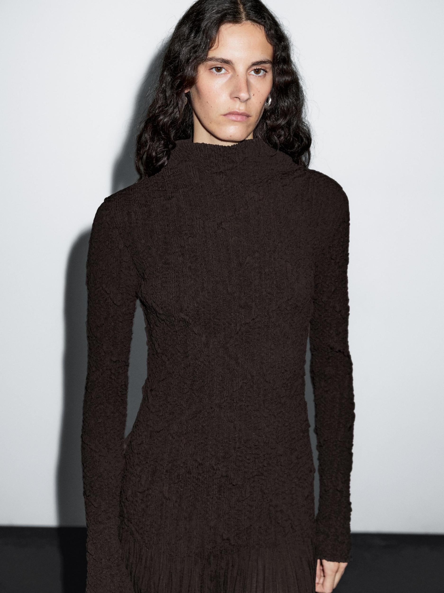 Long pleated stretch dress Product Image