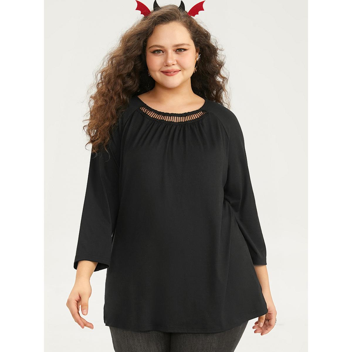 Plus Size Plain Keyhole Raglan Sleeve T-shirt Black Women Elegant Plain Plain Round Neck Festival-Halloween T-shirts BloomChic 26/4X Product Image