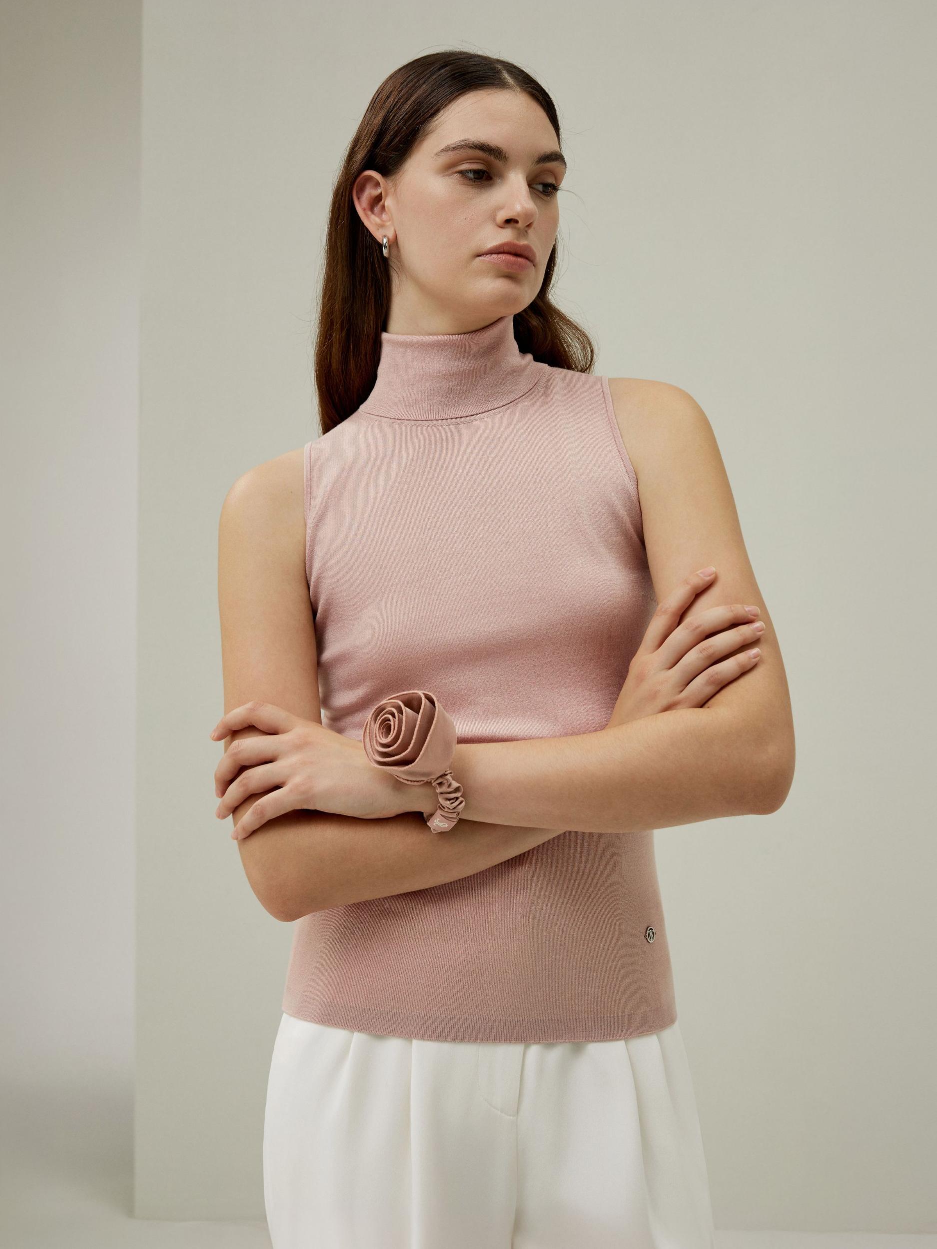 Rosette Silk Hair Scrunchie Product Image