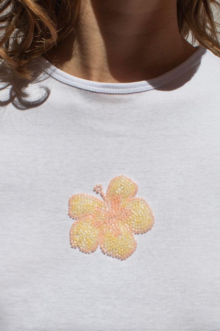 Flower t-shirt Product Image