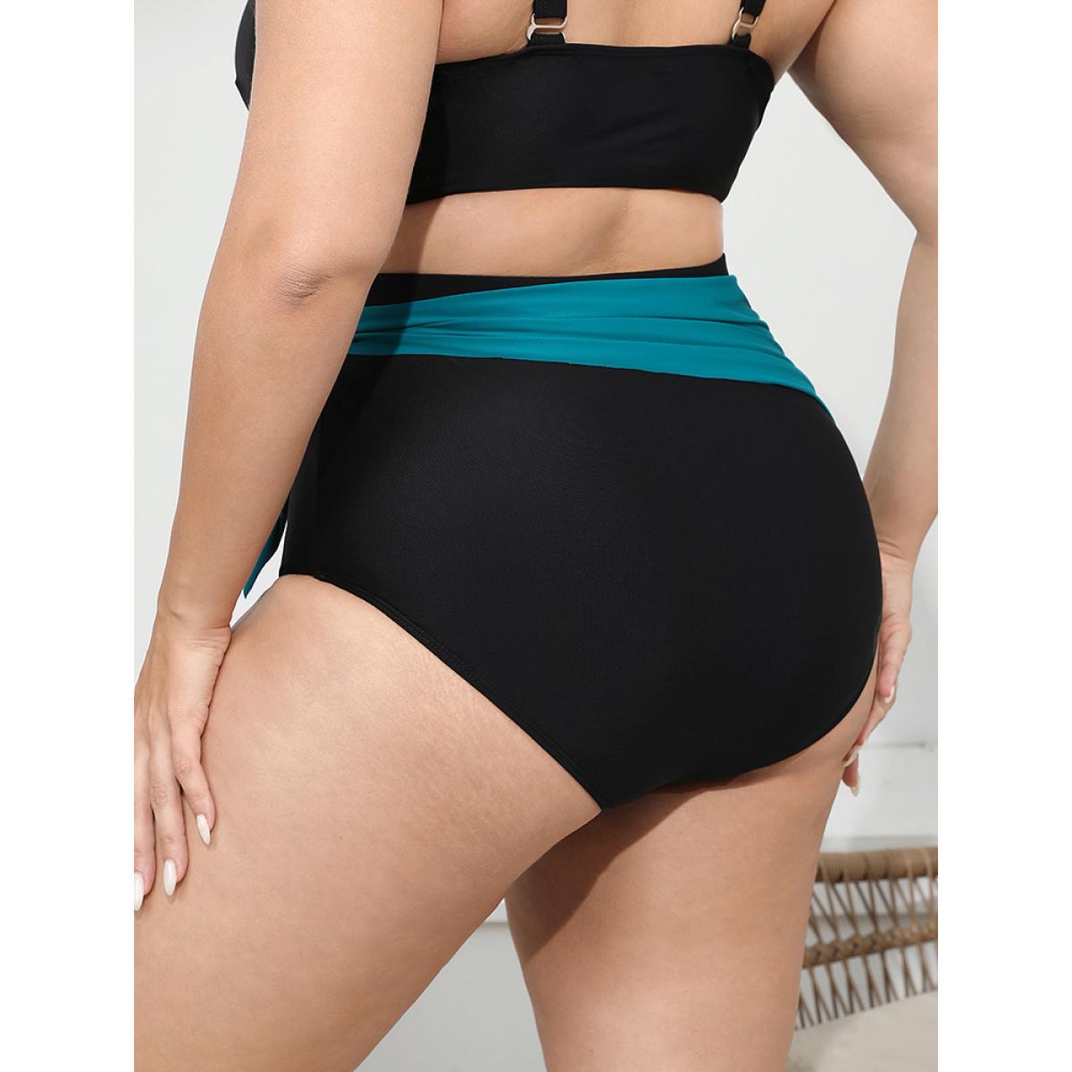 Plus Size Two Tone Knot Side Bikini Bottom Women's Swimwear Black Vacation Gathered High stretch Skinny High Rise Curve Swim Bottoms BloomChic 12/L Product Image