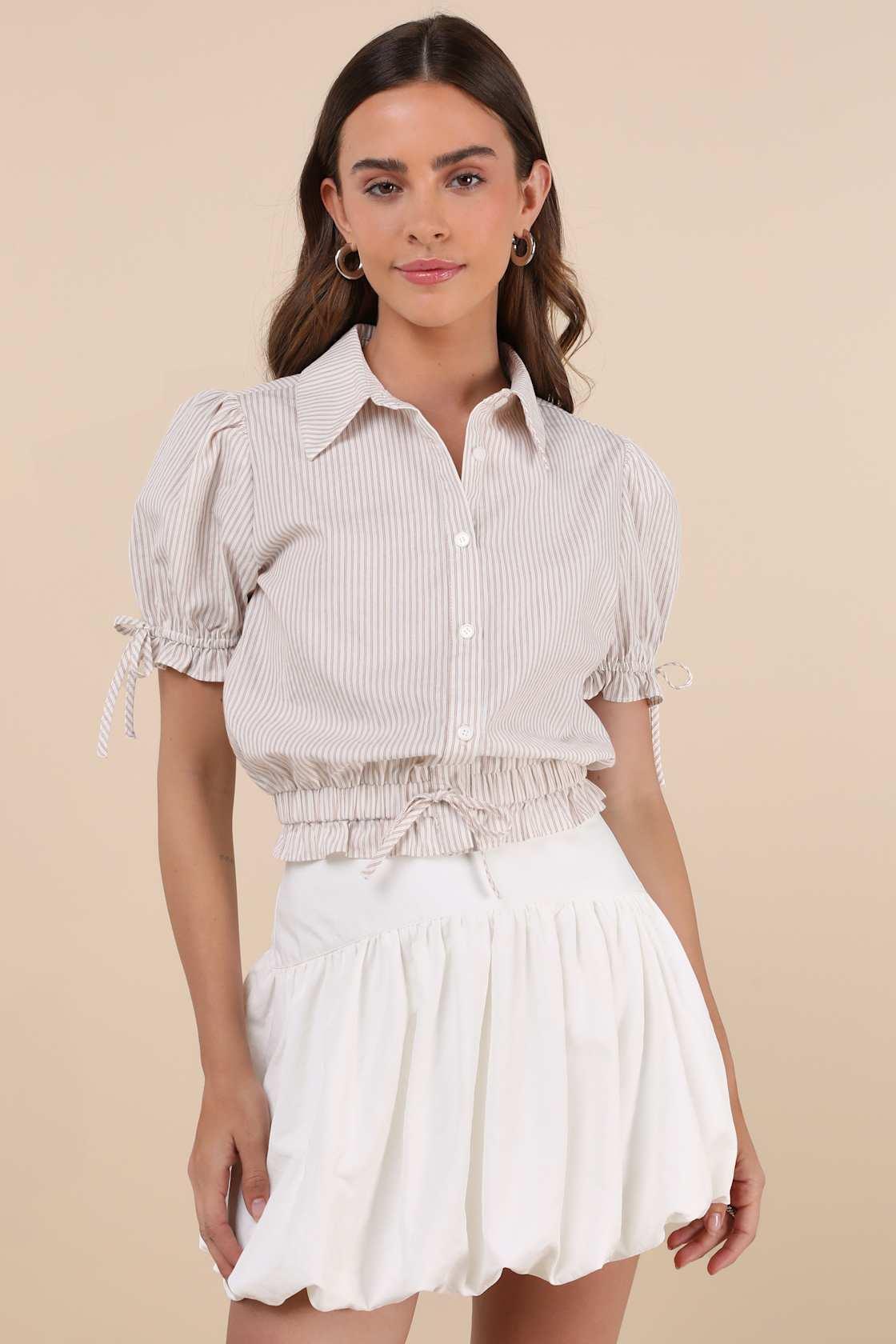 Cutely Defined White Bubble-Hem Mini Skort Product Image