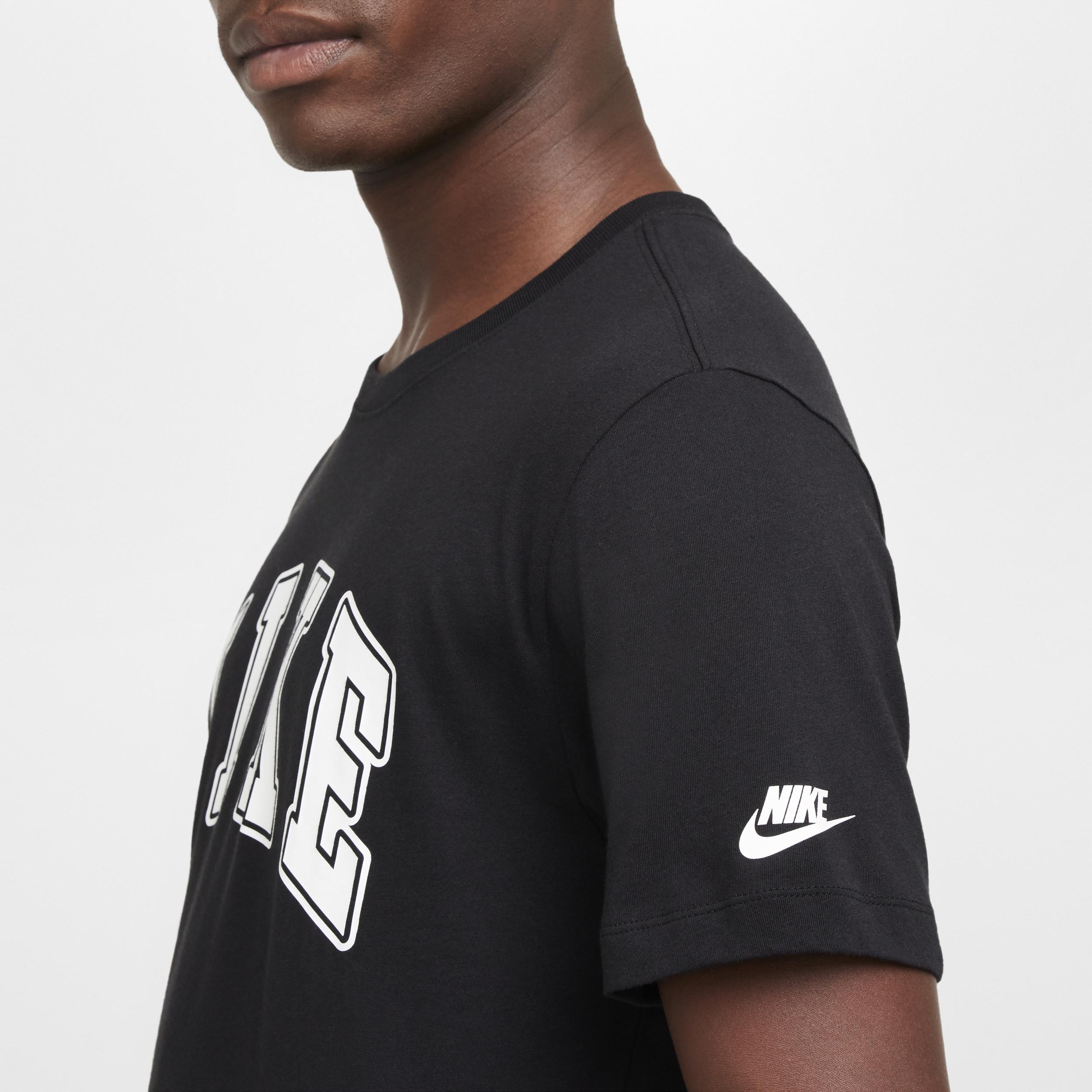 Men's Nike Sportswear Club T-Shirt Product Image