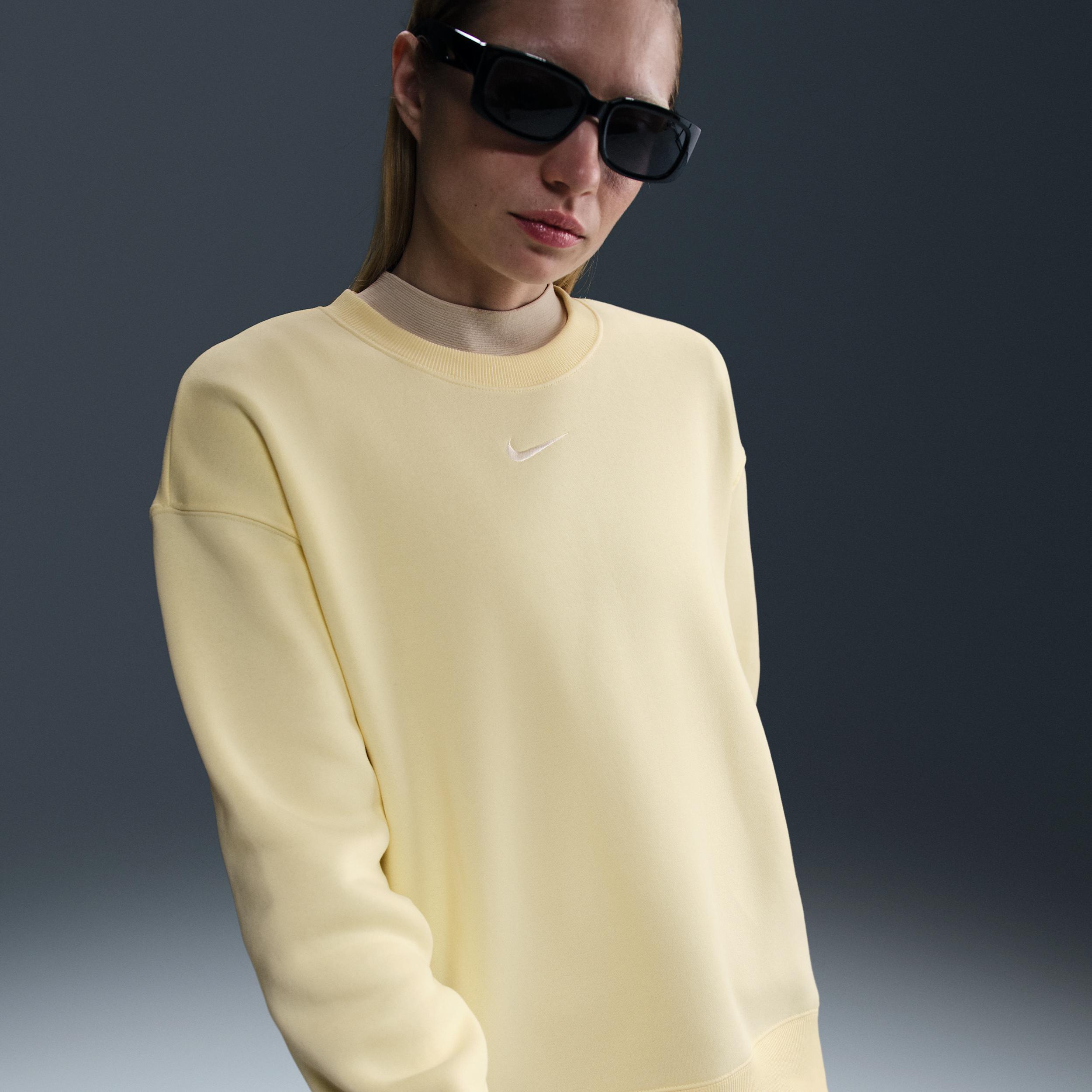 Nike Sportswear Phoenix Fleece Women's Oversized Crew-Neck Sweatshirt Product Image