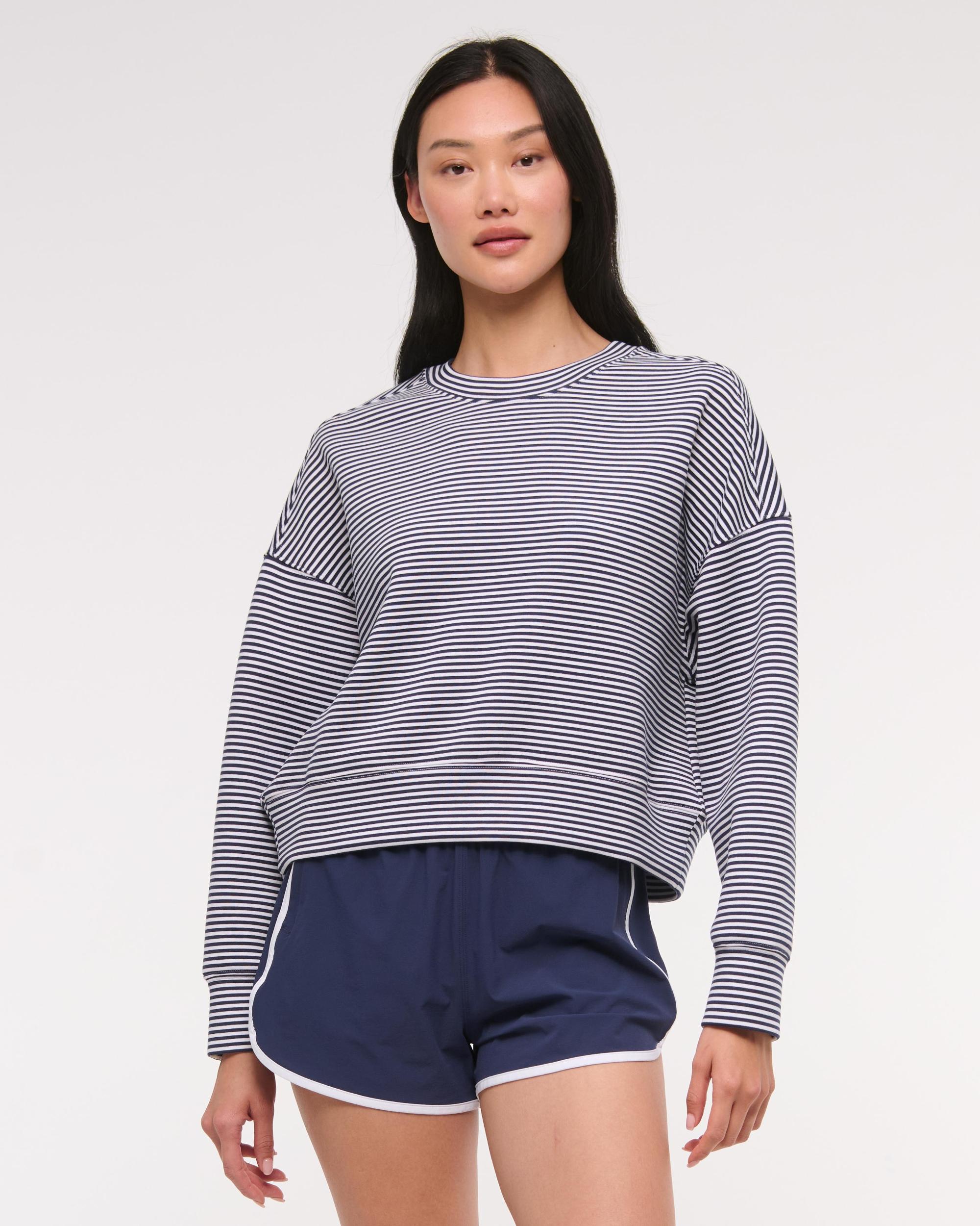 YPB neoKNIT Crew Product Image