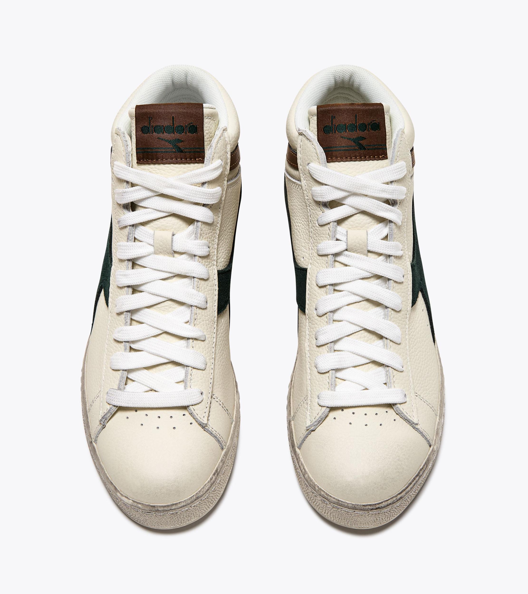 GAME L HIGH WAXED SUEDE POP Product Image