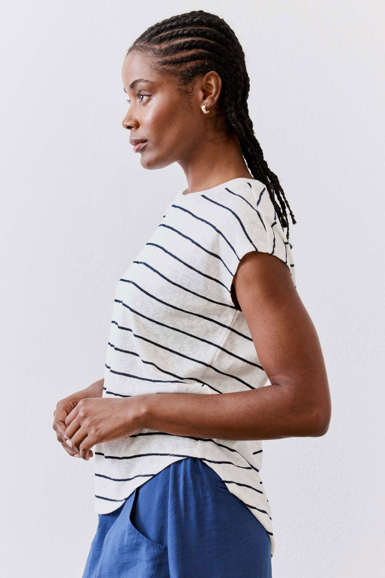 The Tuck-In Tee Product Image