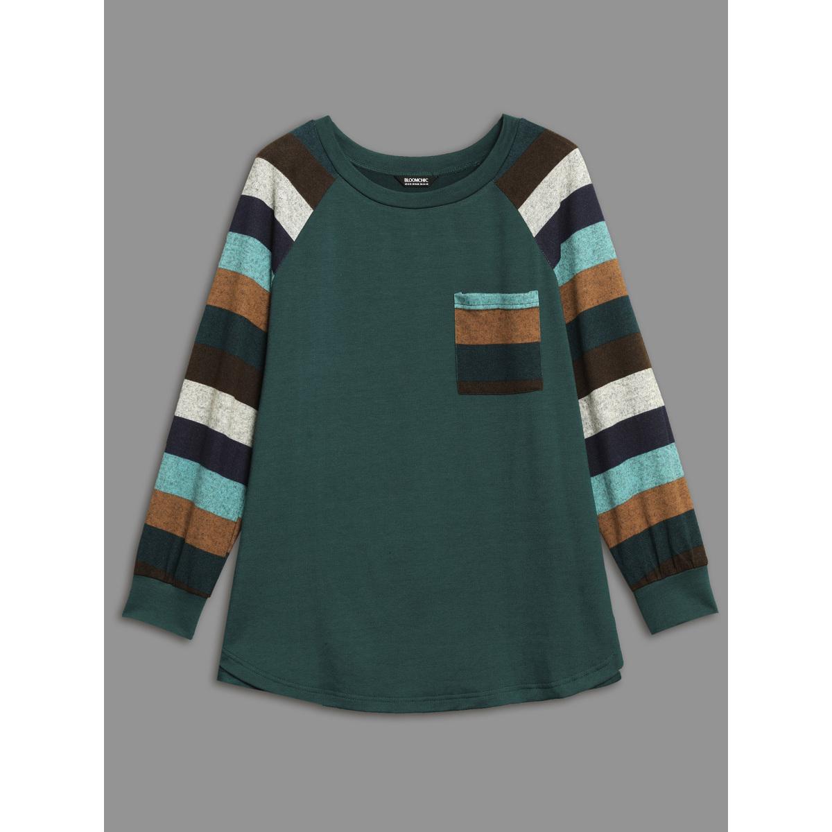 Plus Size Contrast Patched Pocket Raglan Sleeve Sweatshirt Women Cyan Casual Contrast Round Neck Everyday Sweatshirts BloomChic 12/L Product Image