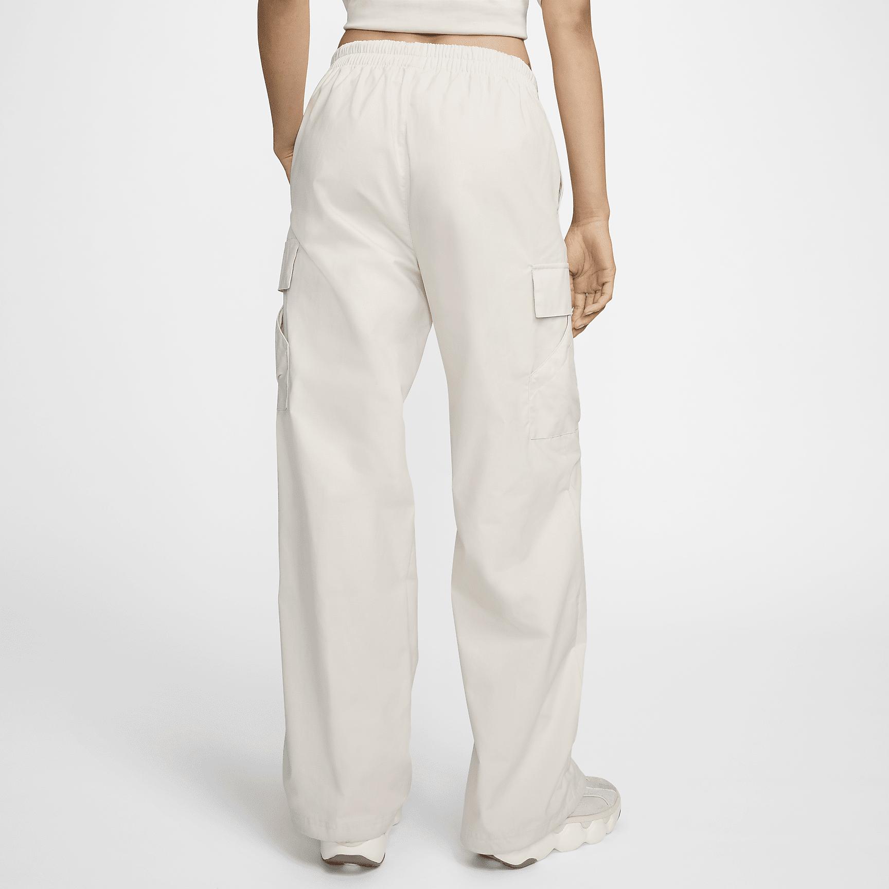 Women's Nike Sportswear Everything Wovens Mid-Rise Cargo Pants Product Image