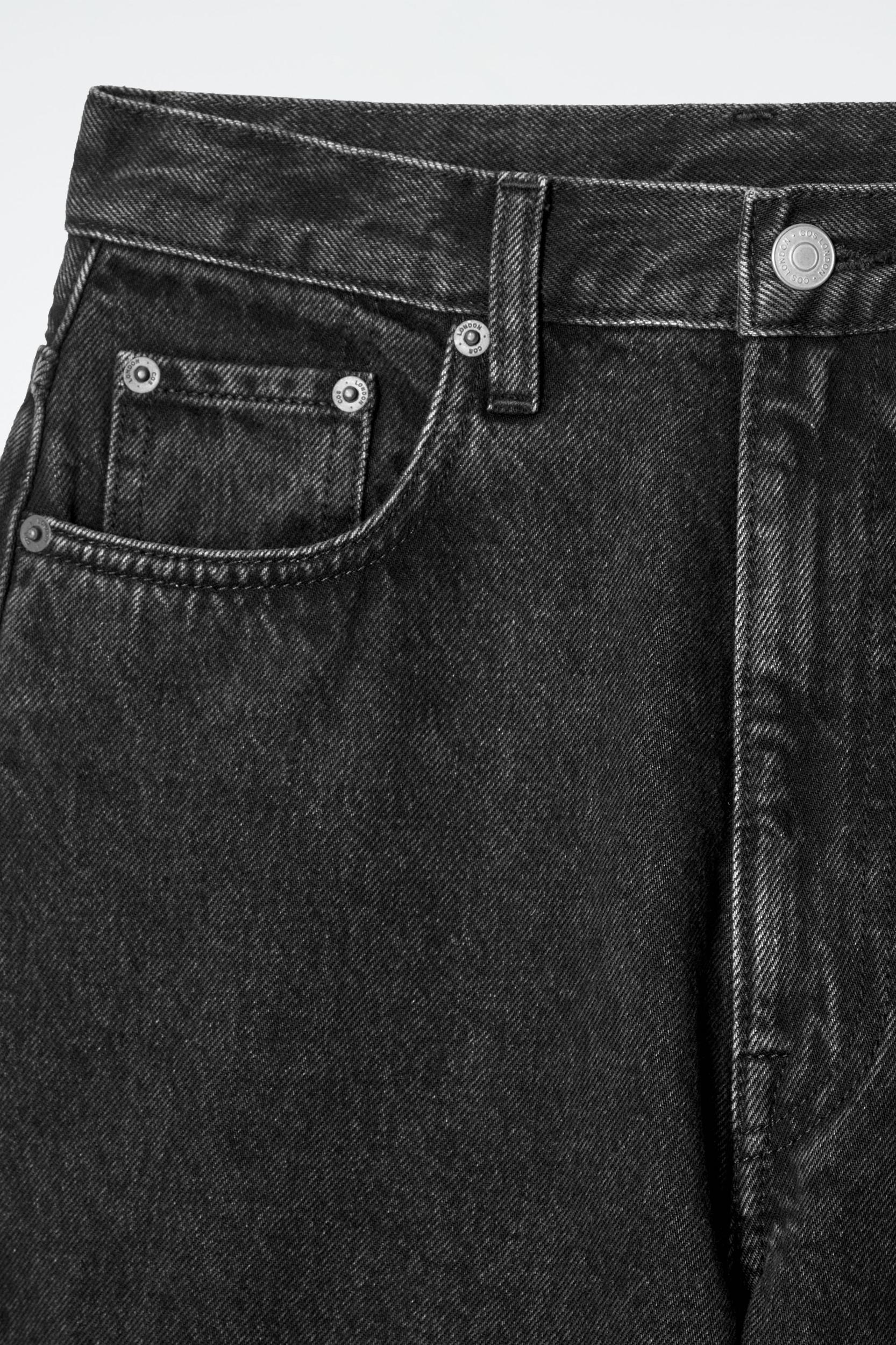 BAY BARREL-LEG JEANS Product Image