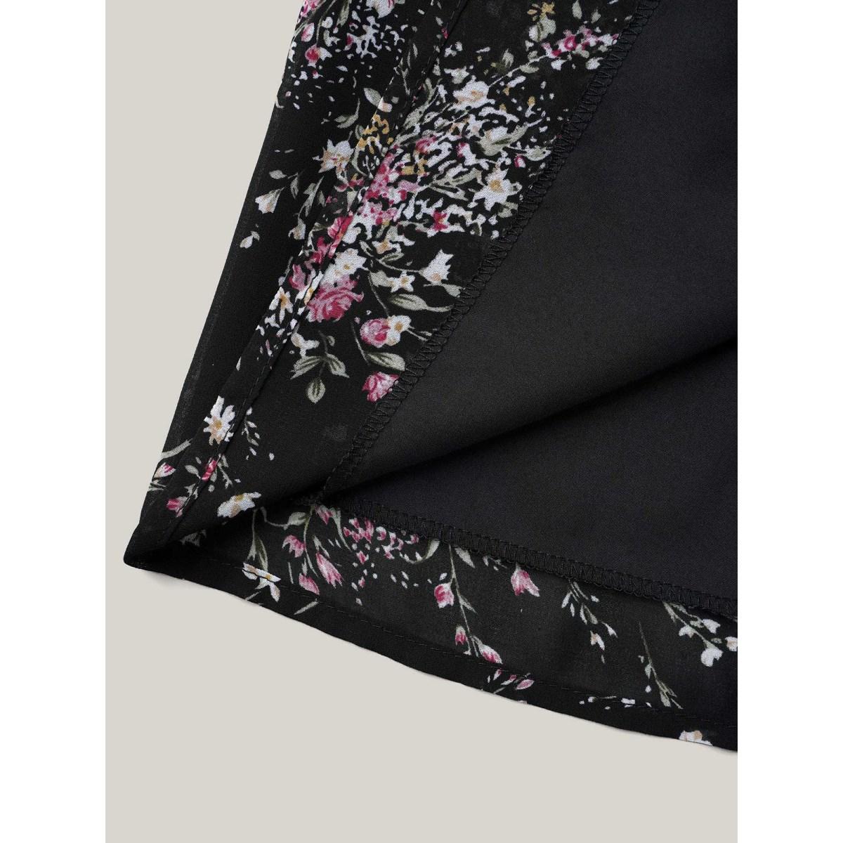 Plus Size Black Floral Print Stretchy-Waist Lined Shirt Women Elegant Short sleeve Round Neck Everyday Blouses BloomChic 12/L Product Image