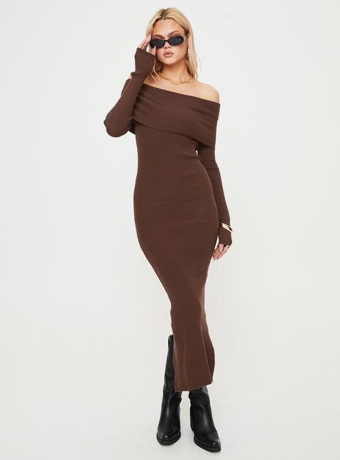 Phylis Off The Shoulder Maxi Dress Chocolate Product Image