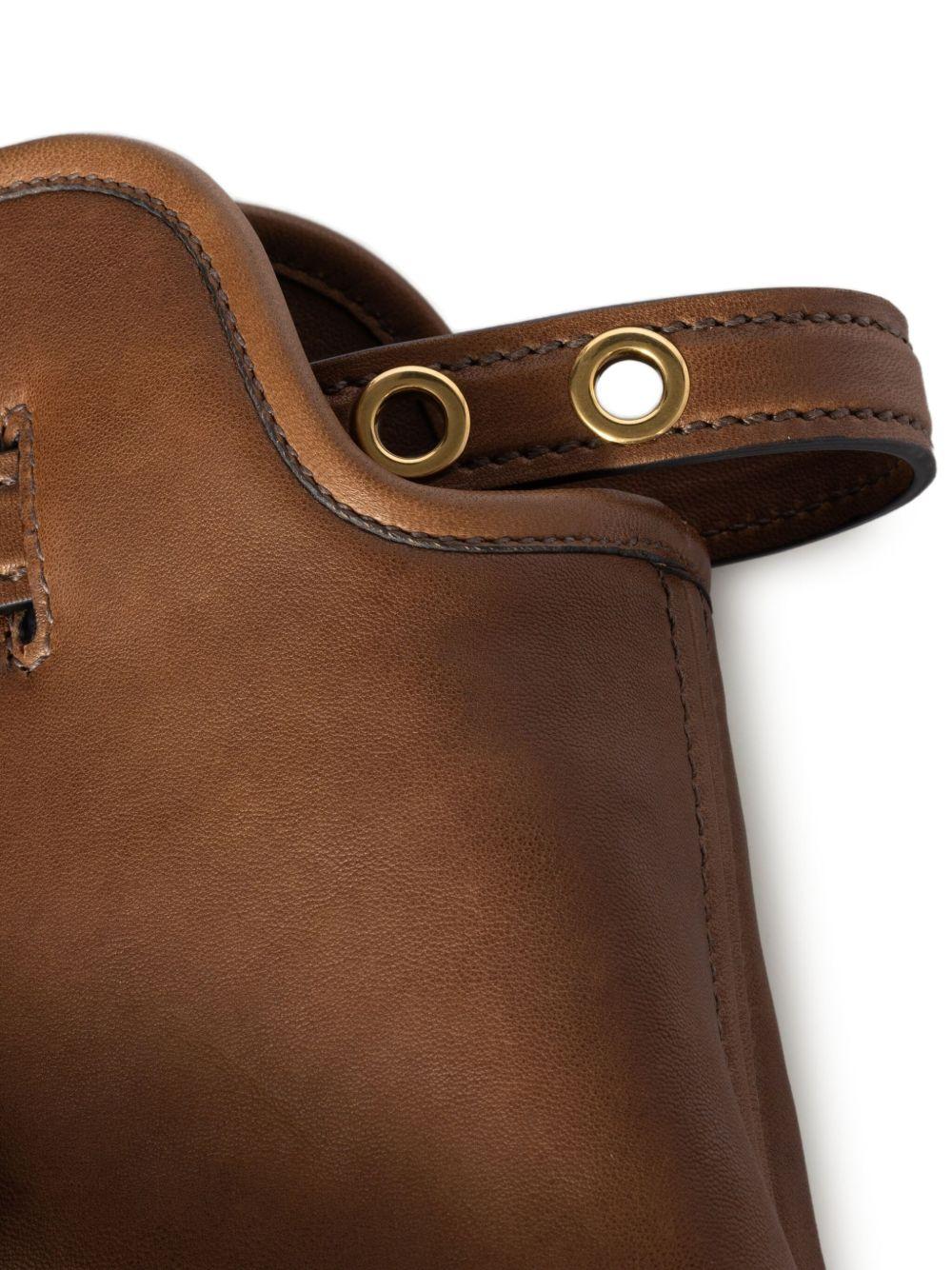 Aventure shoulder bag Product Image