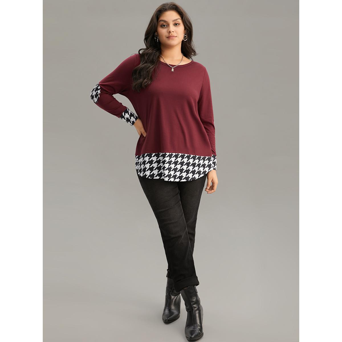 Plus Size Houndstooth Patchwork Contrast Arc Hem T-shirt Burgundy Women Casual Contrast Houndstooth Round Neck Dailywear T-shirts BloomChic 10/M Product Image