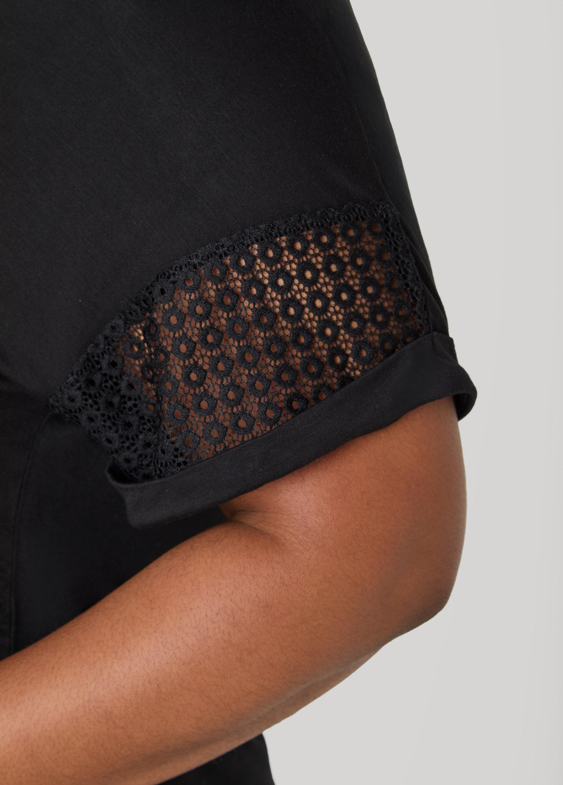 Crochet Paneled T Shirt Product Image