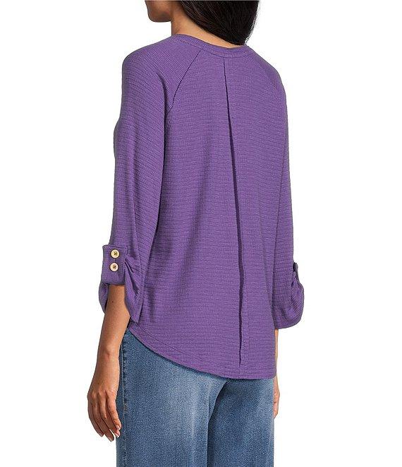 Westbound Knit Solid 3/4 Bell Sleeve V-Neck Top Product Image