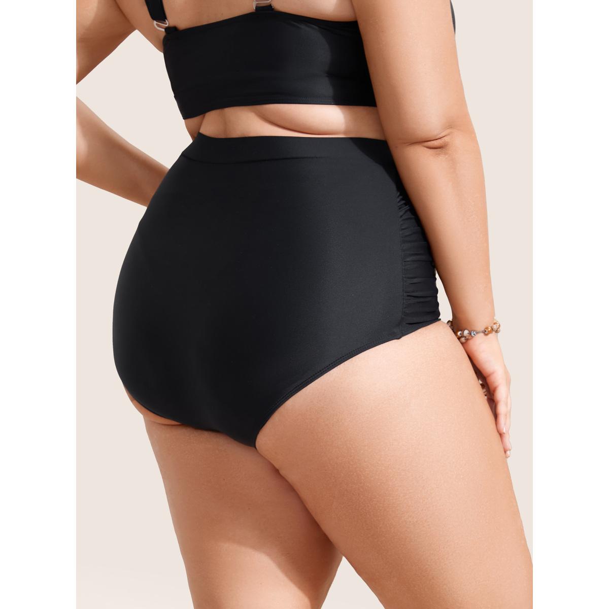 Plus Size Contrast Trim Ruched High Rise Swim Bottom Women's Swimwear Black Beach Gathered High stretch Skinny High Rise Curve Swim Bottoms BloomChic 26/4X Product Image