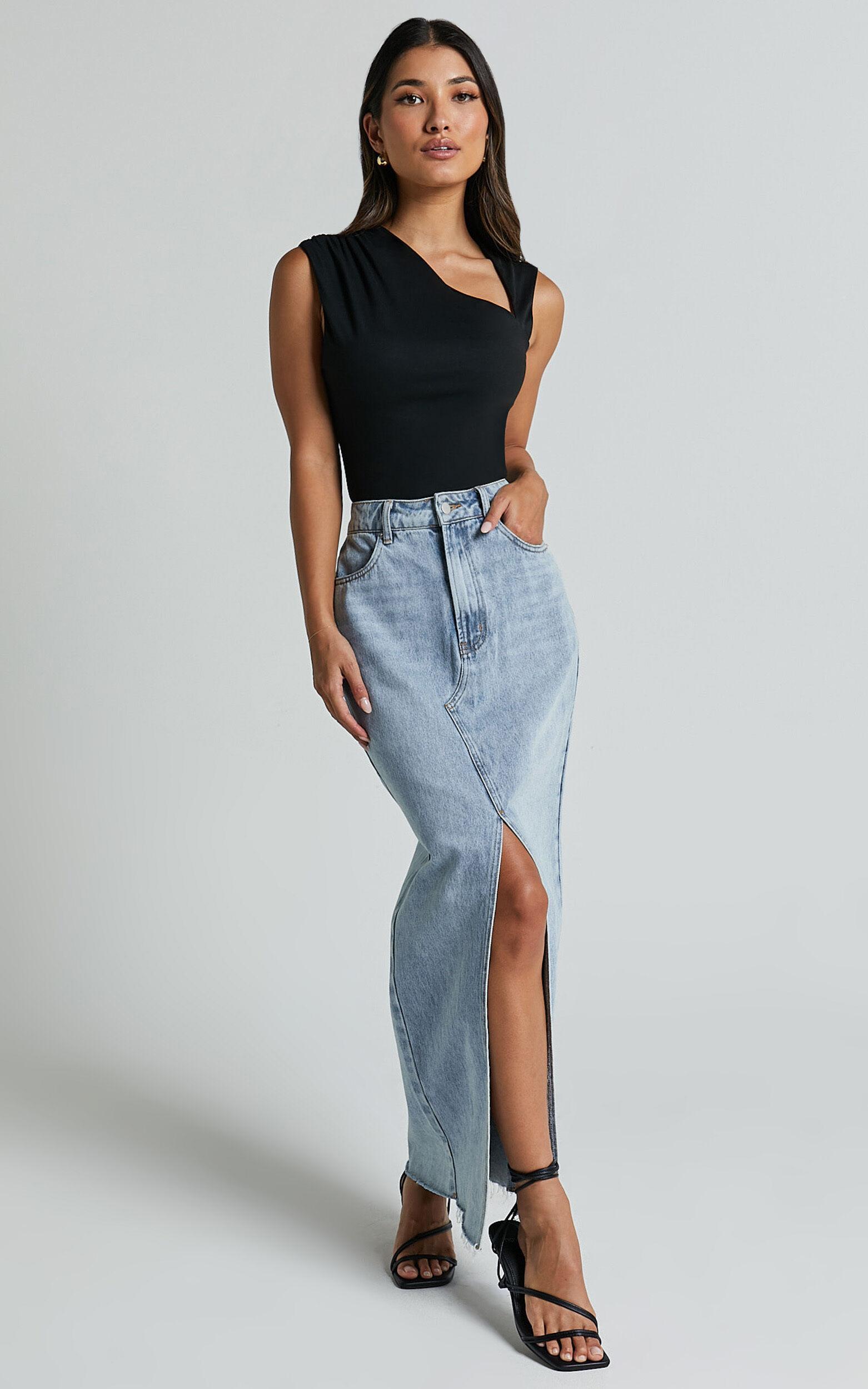 Inessa Top - Sleeveless Asymmetrical Neck Top in Black Product Image