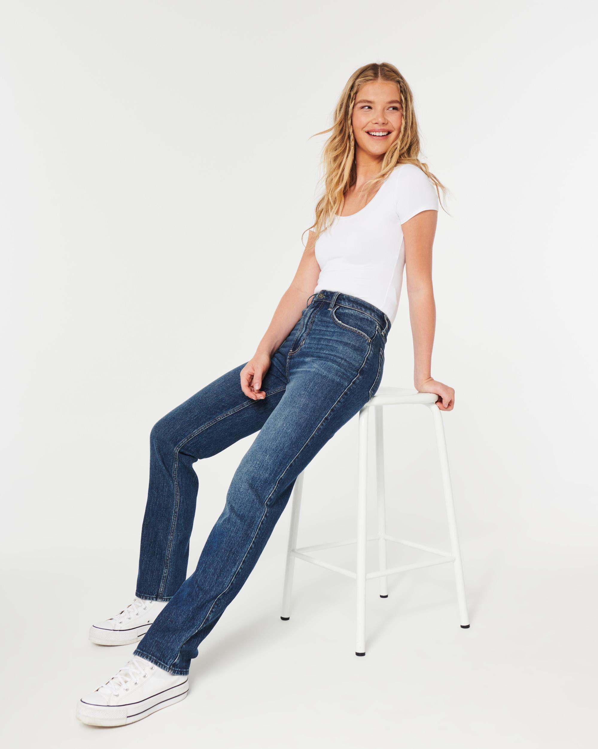 Ultra High-Rise Distressed Medium Wash 90s Straight Jeans Product Image