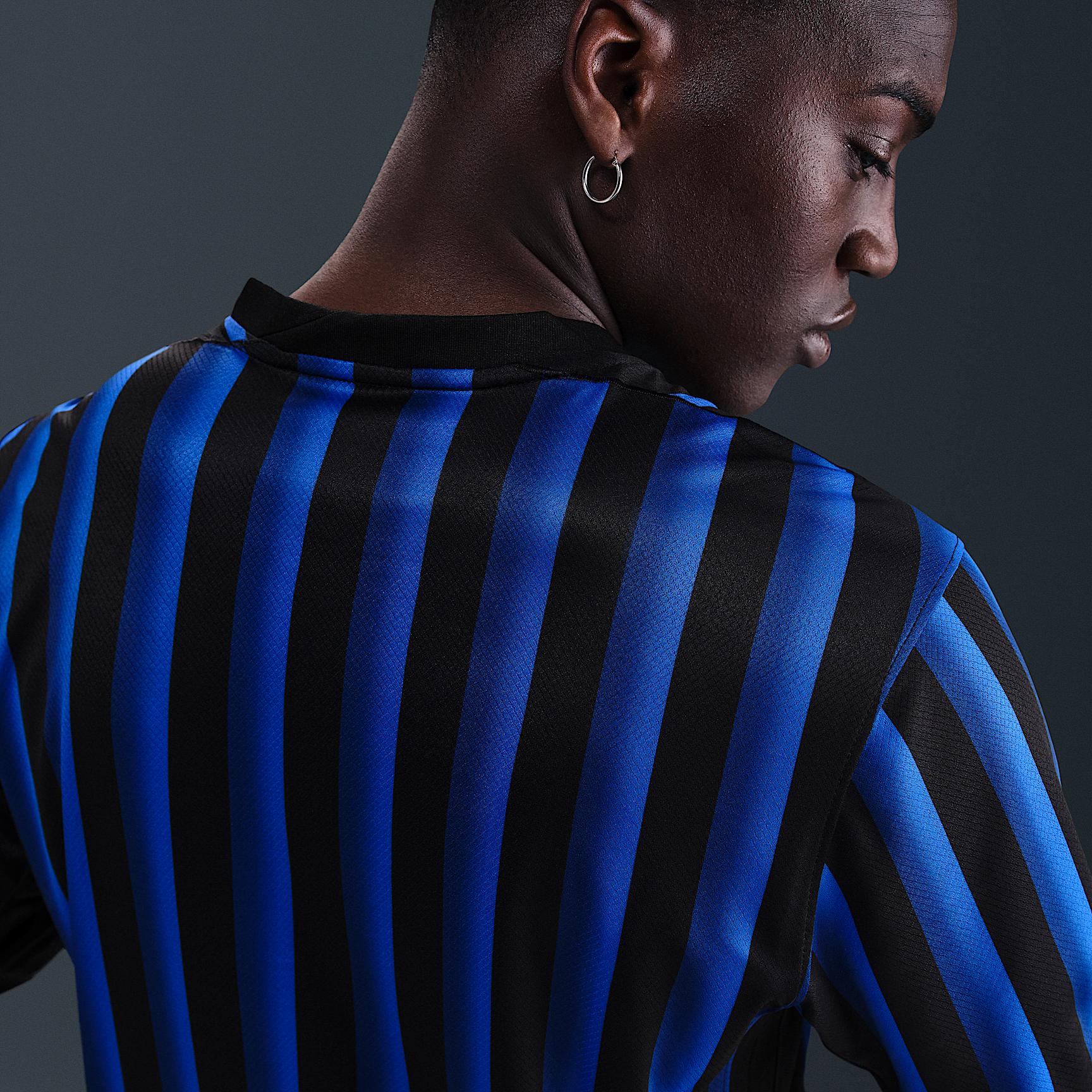 Inter Milan 2025/26 Stadium Home Nike Mens Dri-FIT Soccer Replica Jersey | HJ4591-439 Product Image