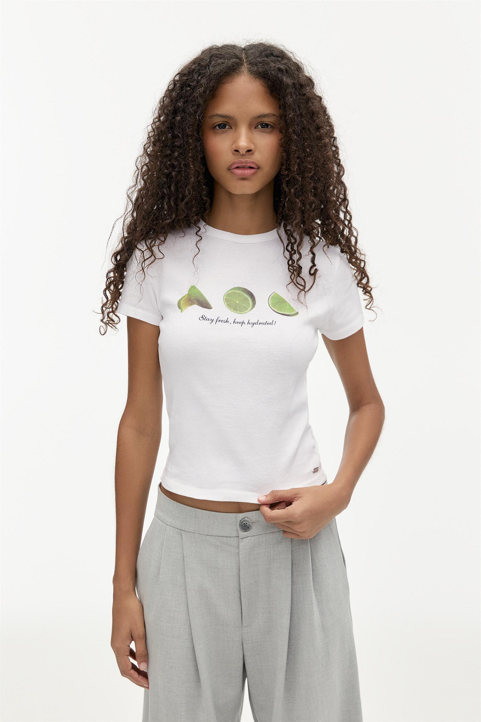 Lilac T-shirt Product Image